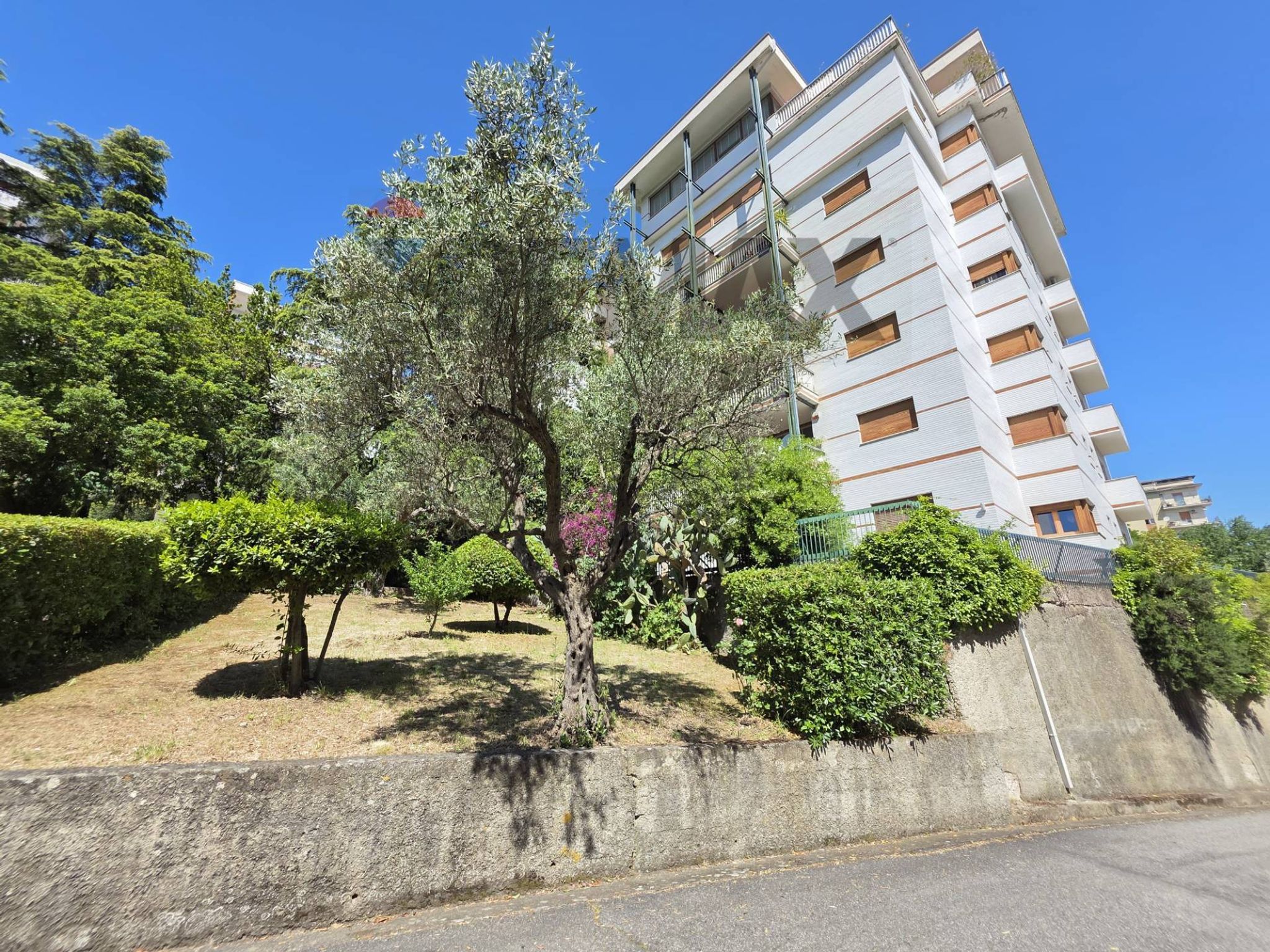 Edificio all'aperto