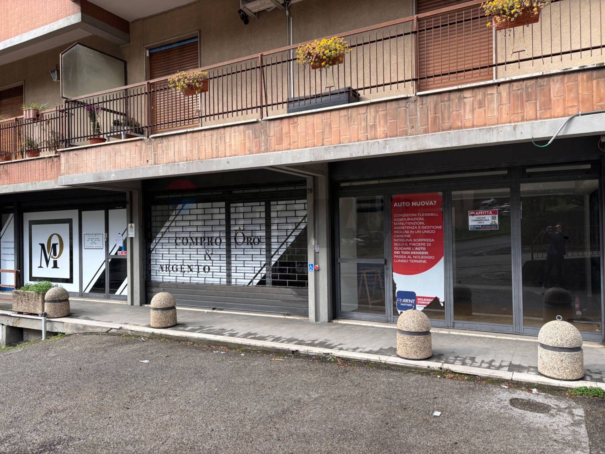 Edificio all'aperto