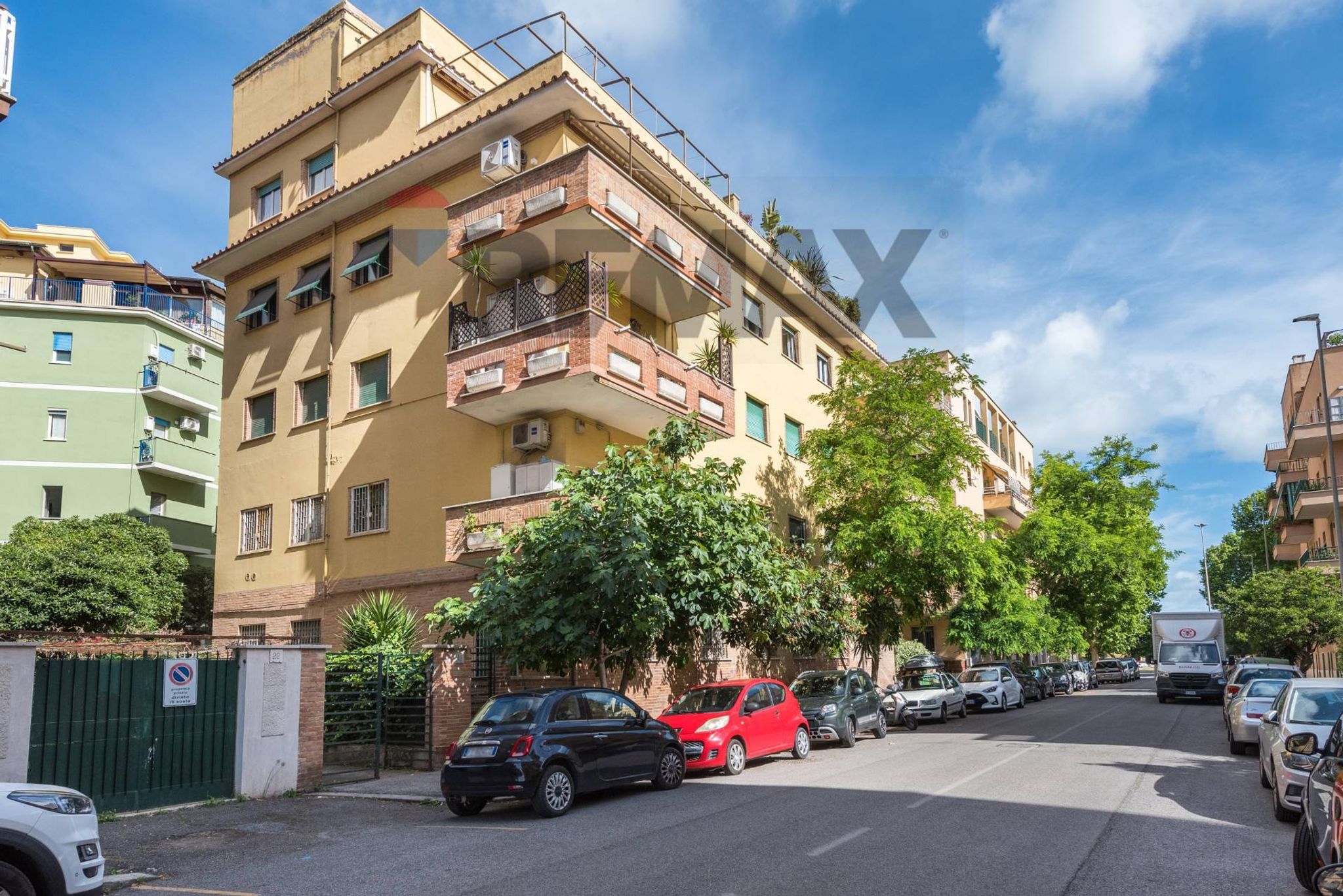 Property in Roma