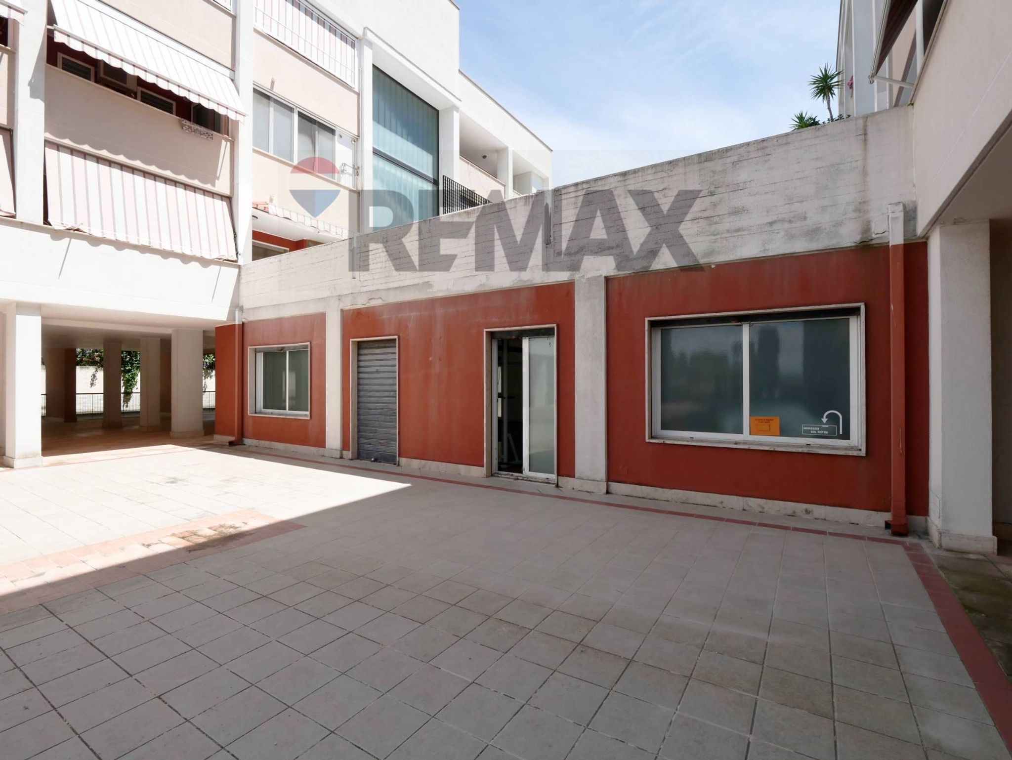 Edificio all'aperto