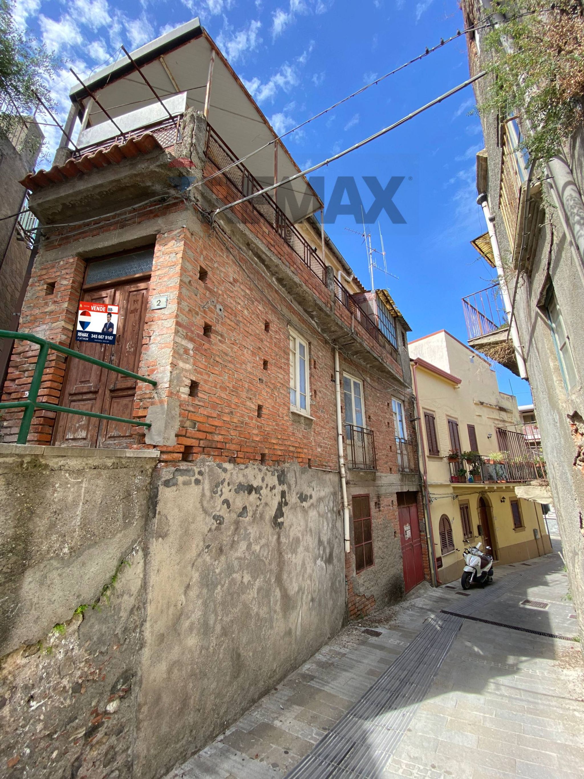 Edificio all'aperto
