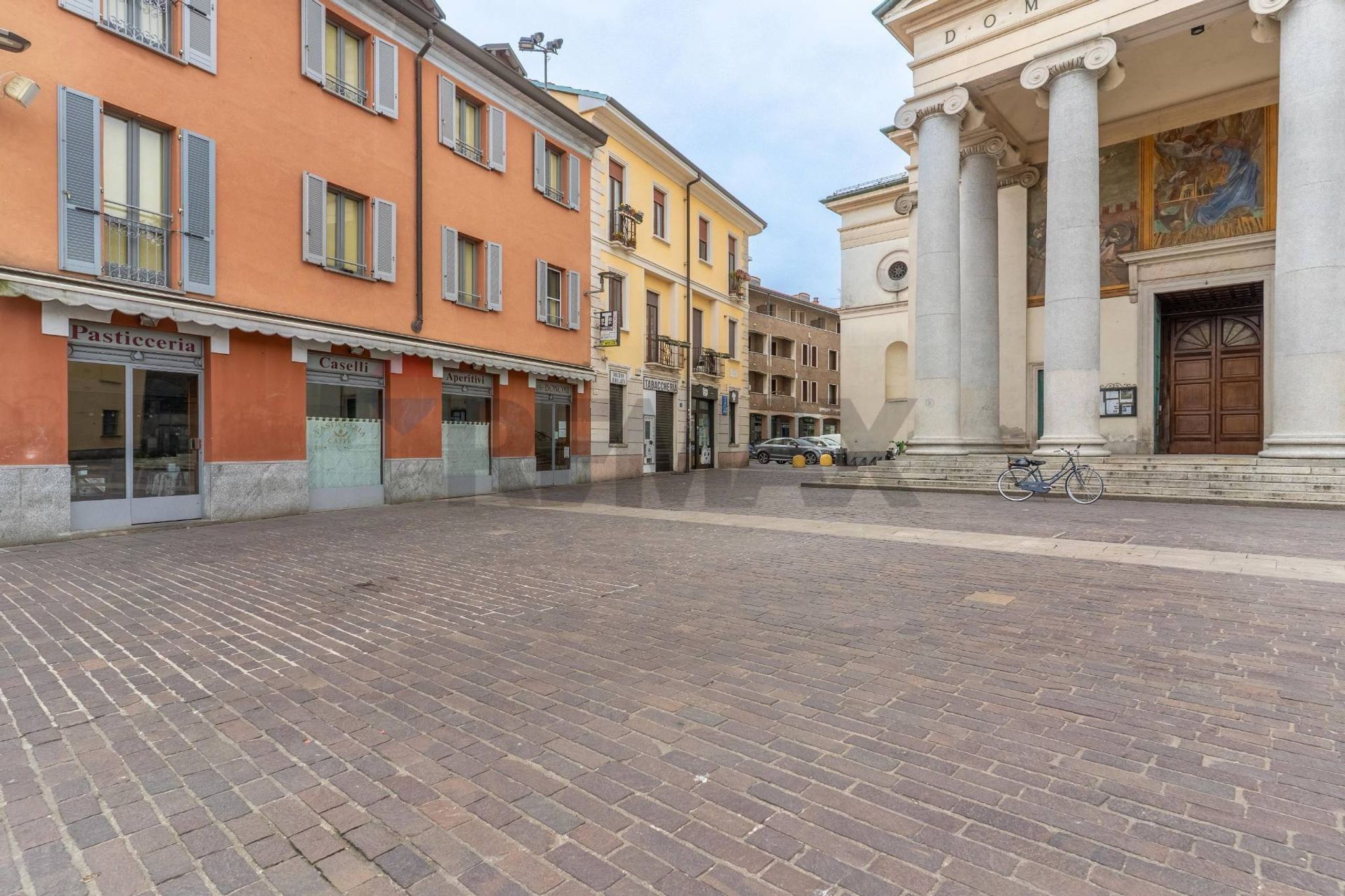Edificio all'aperto