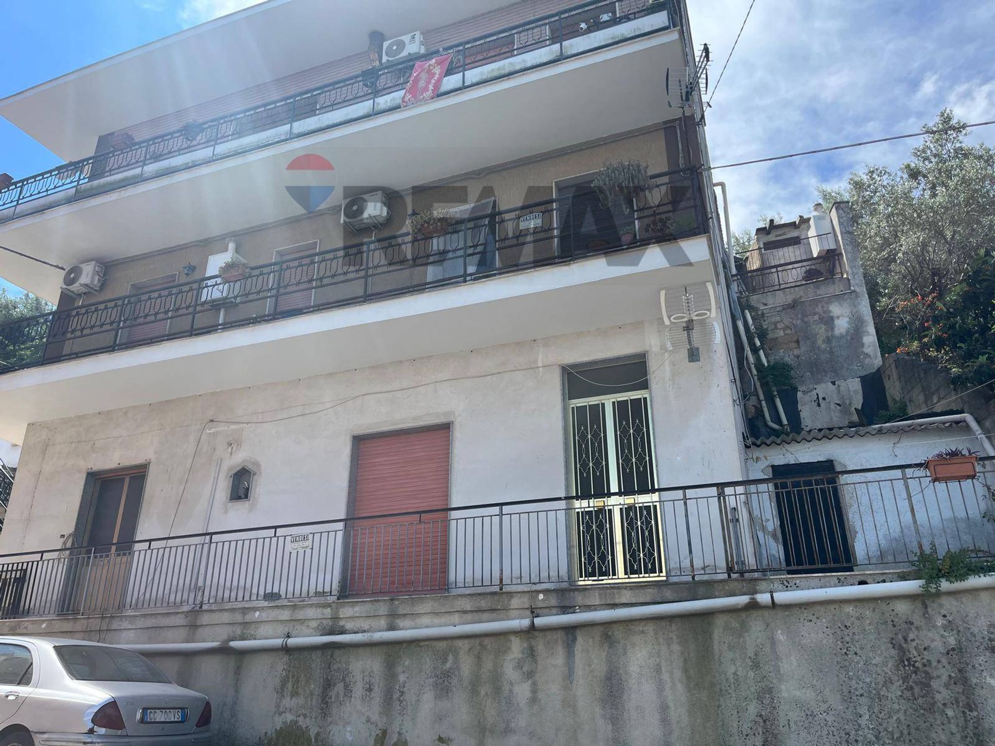 Edificio all'aperto