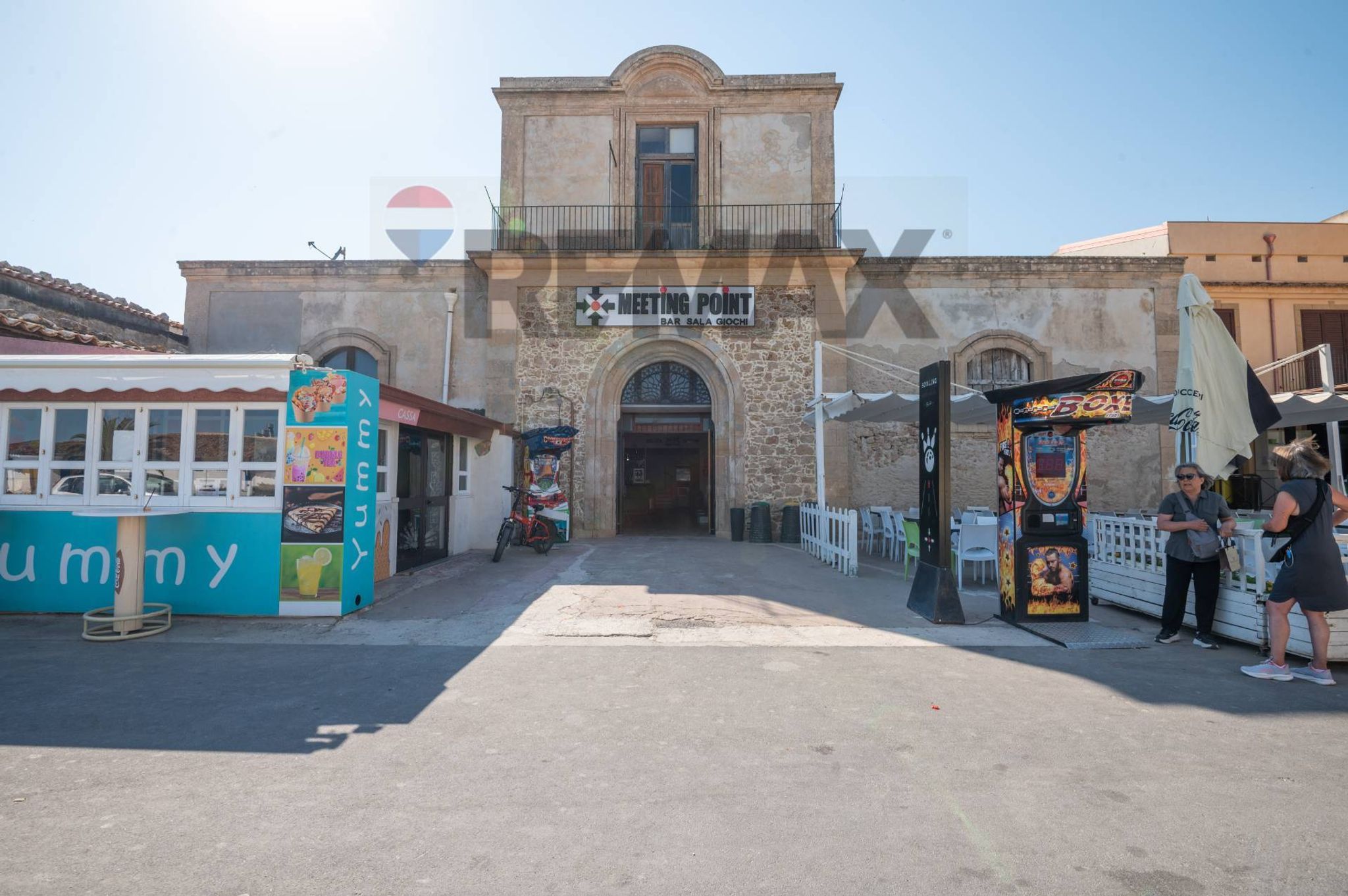 Edificio all'aperto