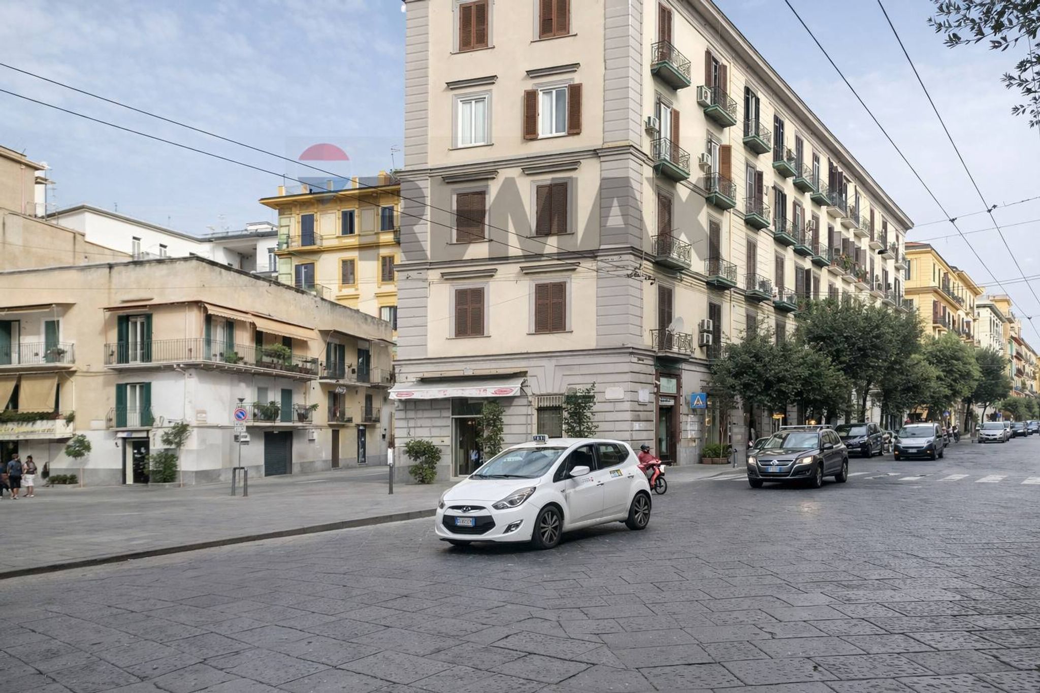 Edificio all'aperto