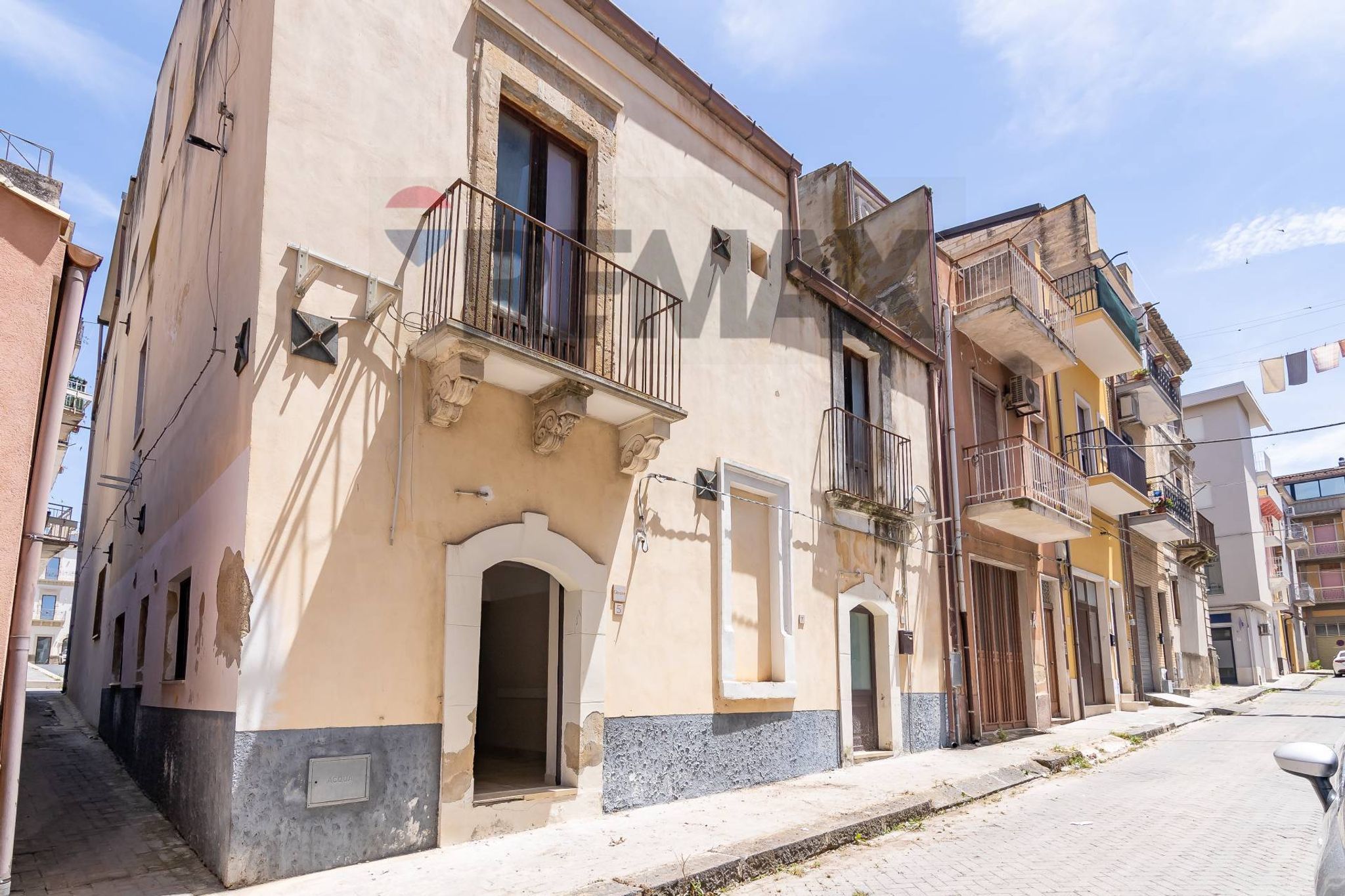 Edificio all'aperto