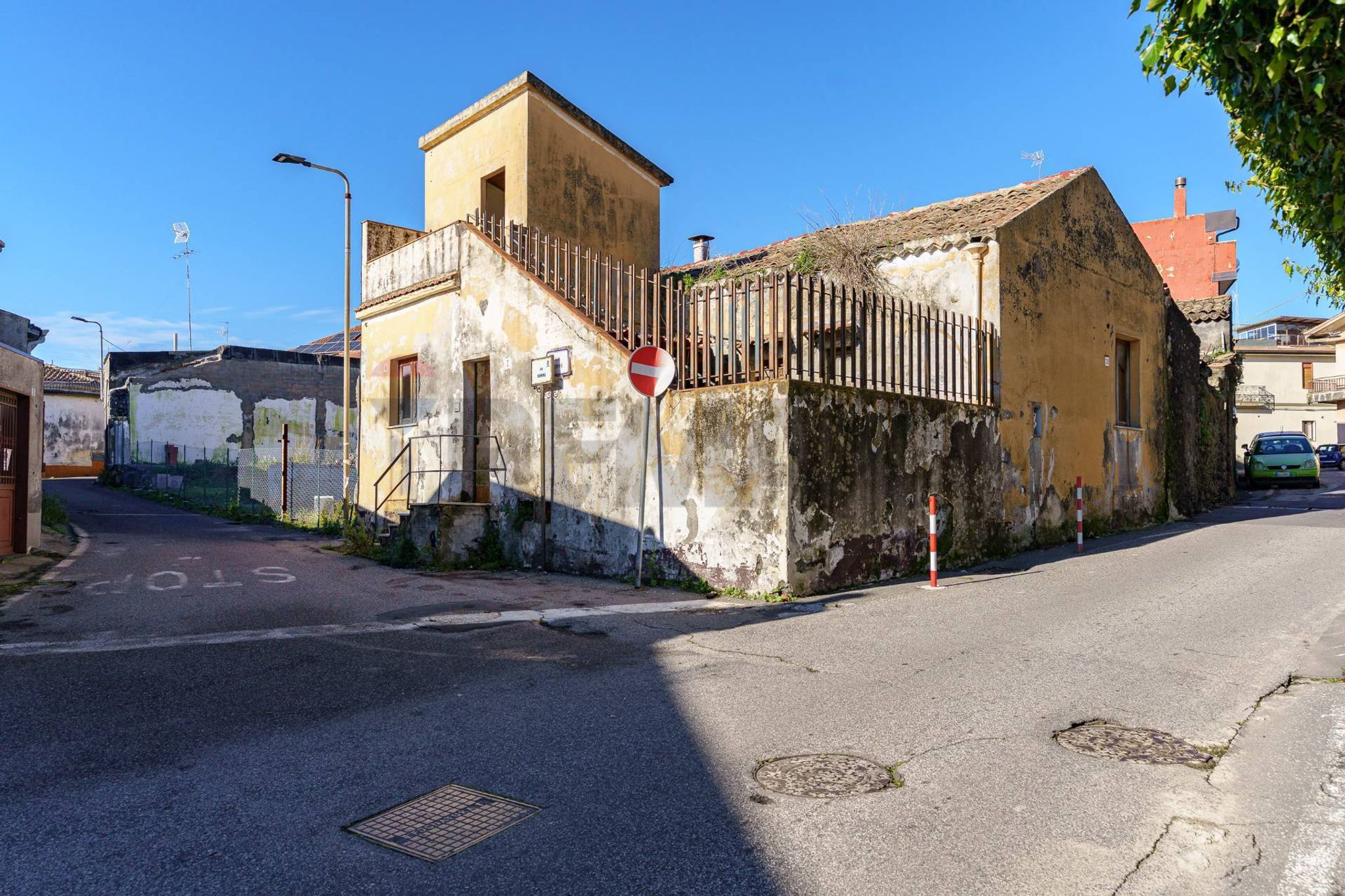 Edificio all'aperto