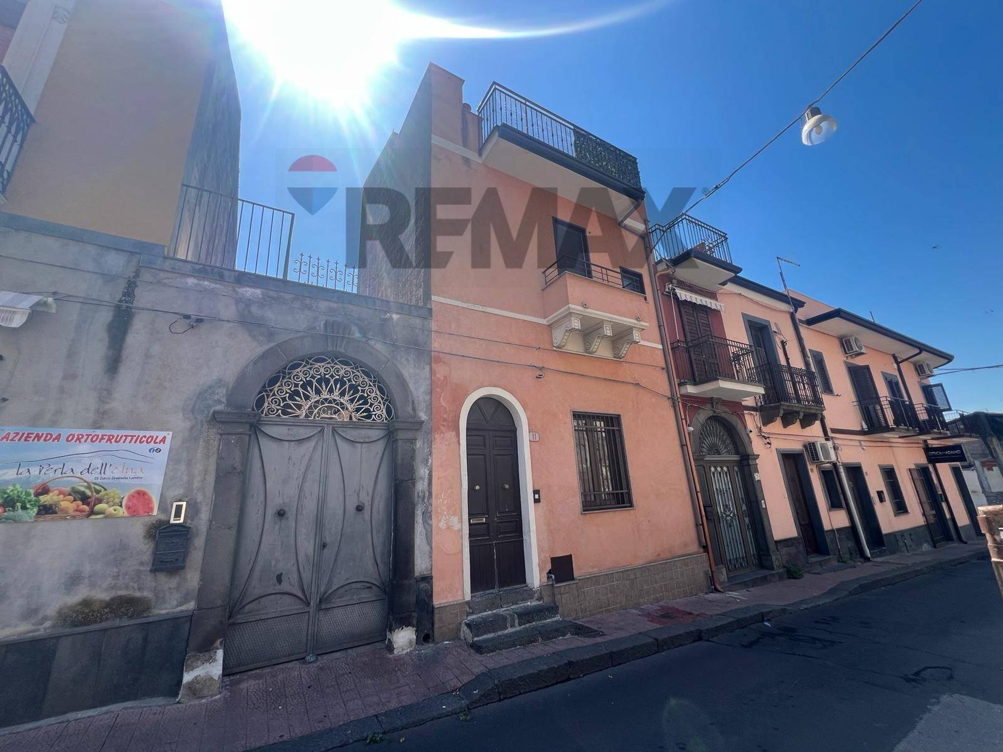 Edificio all'aperto