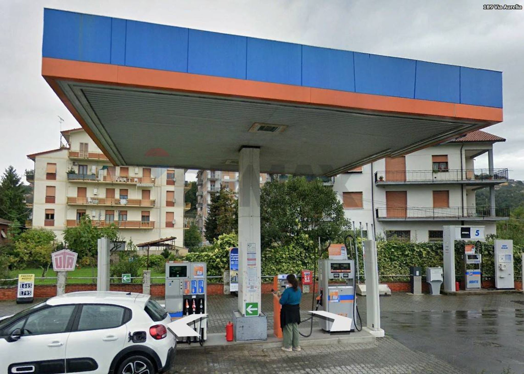 Edificio all'aperto