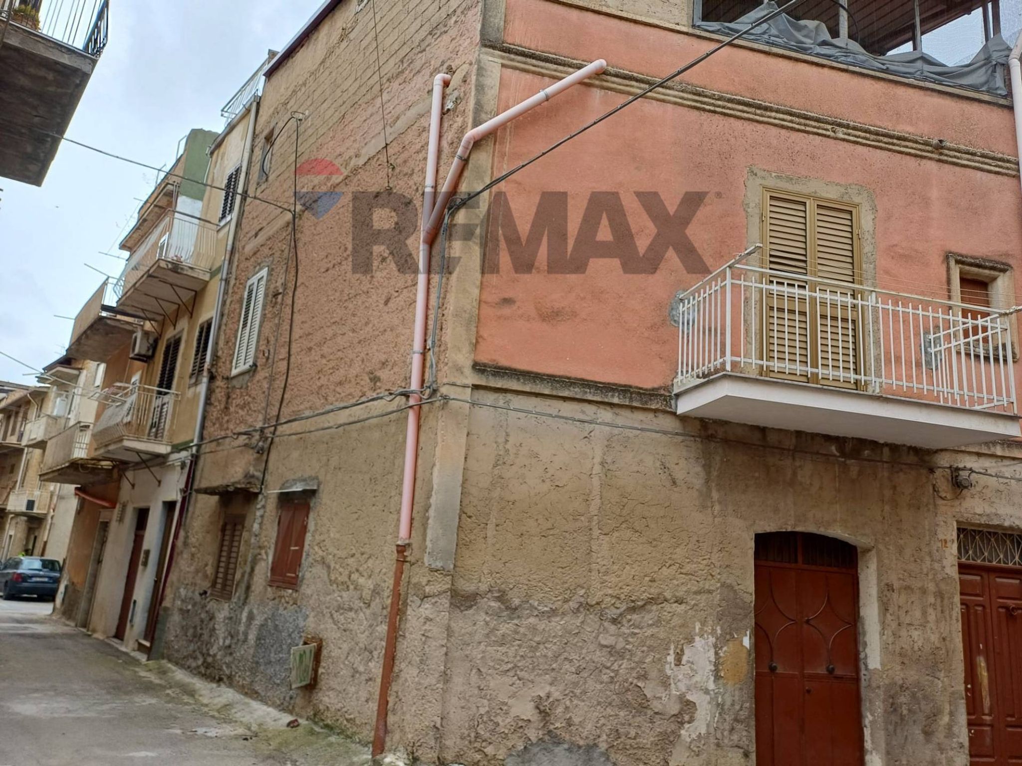 Edificio all'aperto