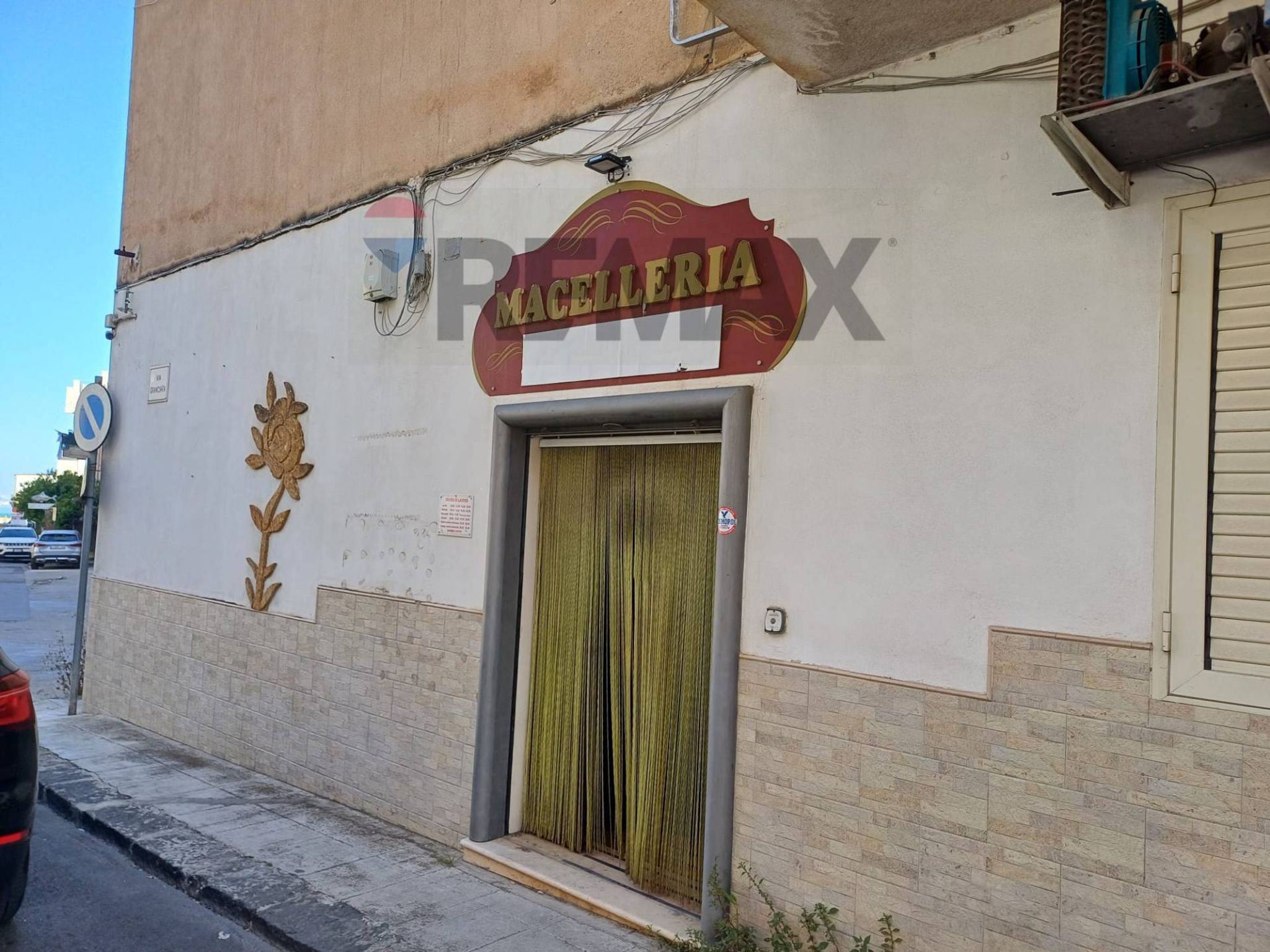 Edificio all'aperto