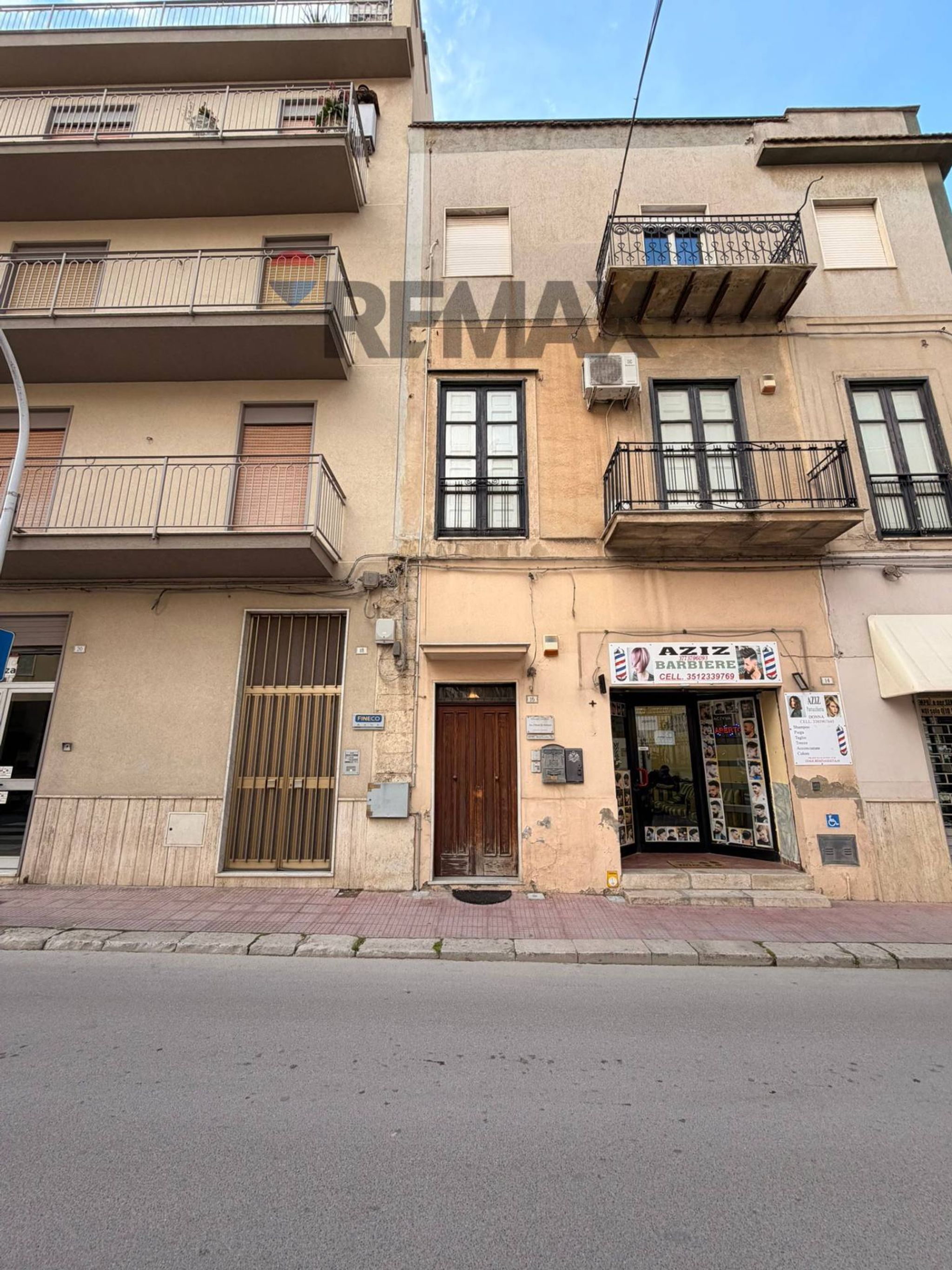 Edificio all'aperto