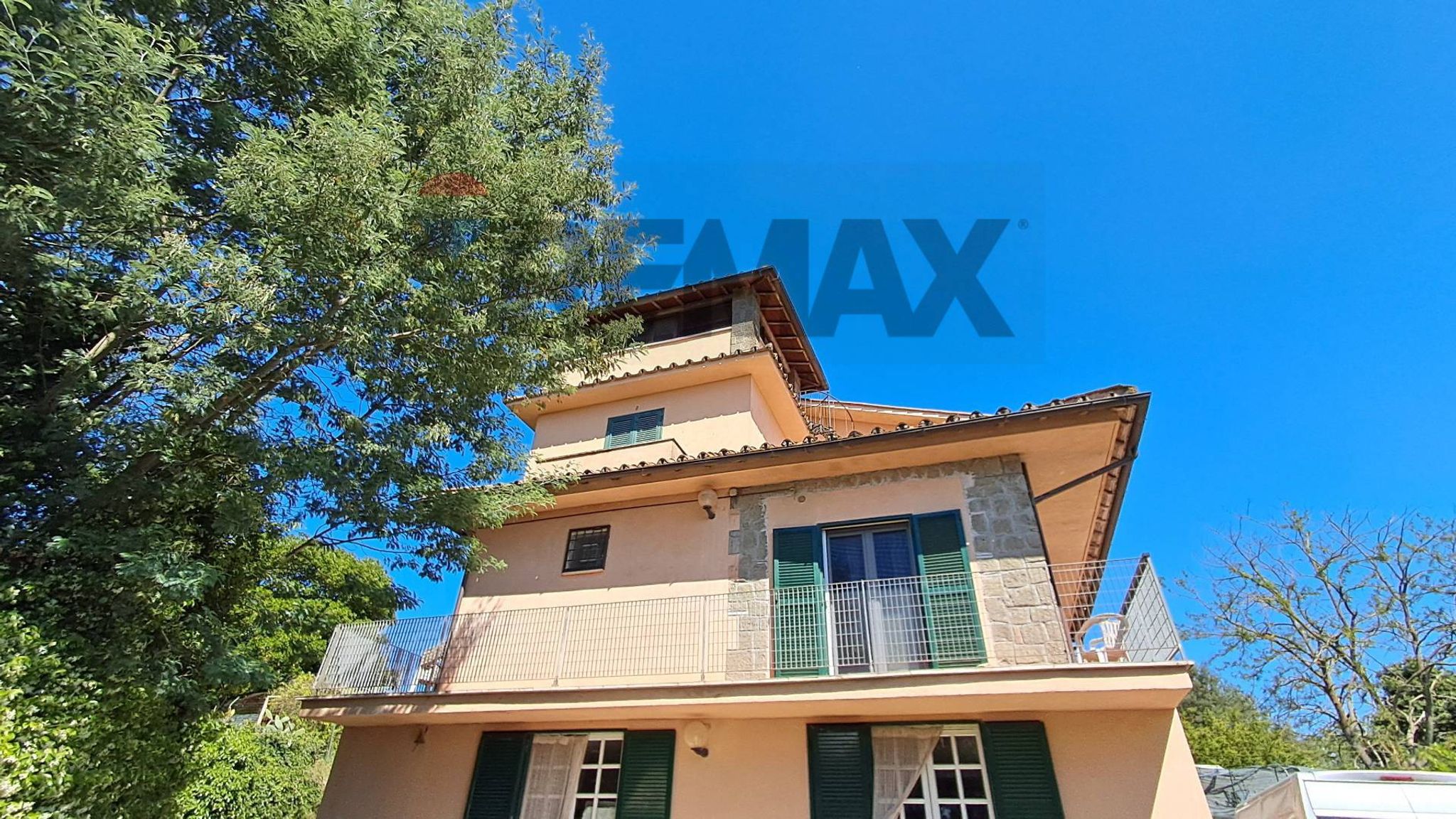 Casa all'aperto