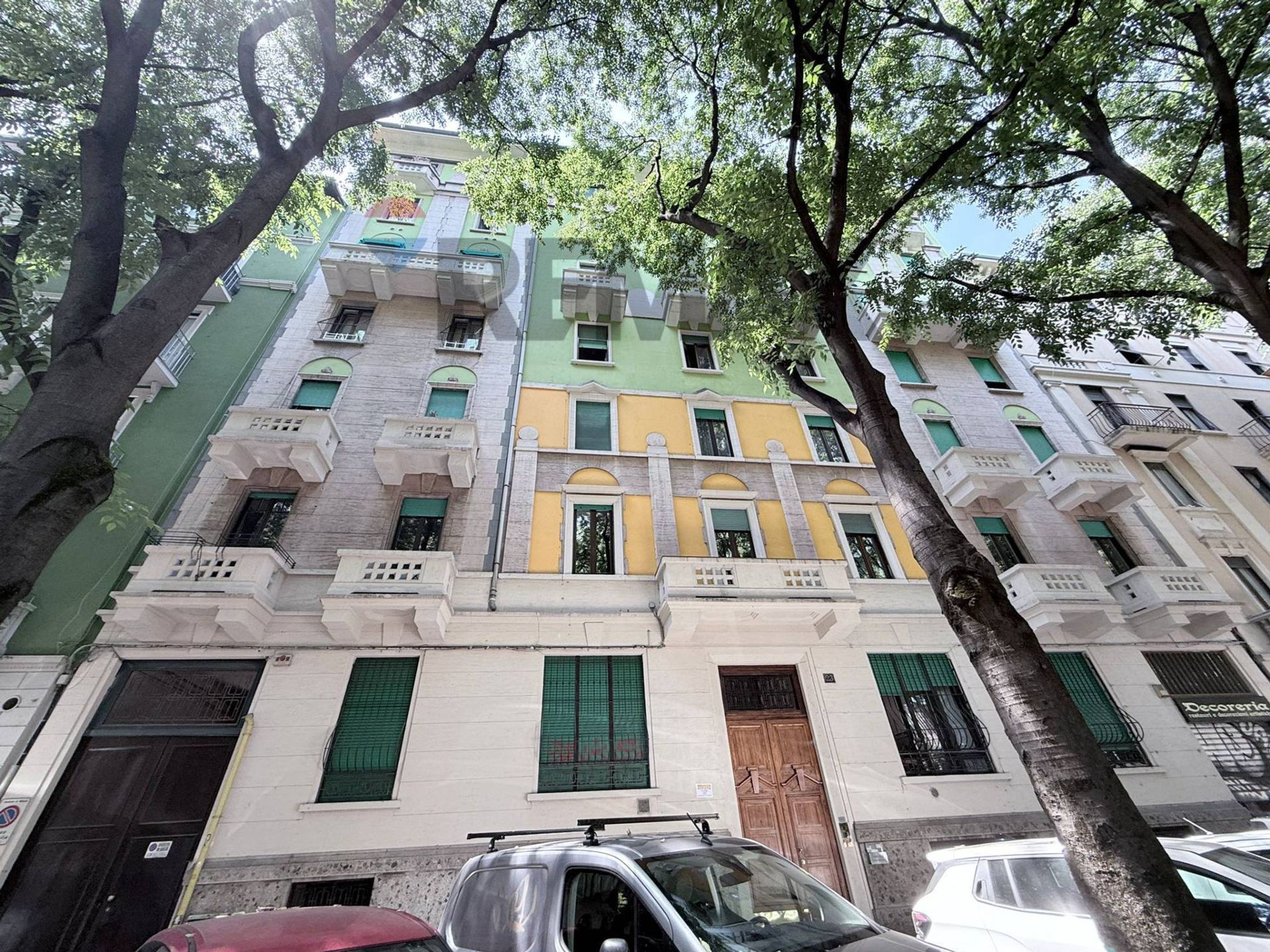 Edificio all'aperto