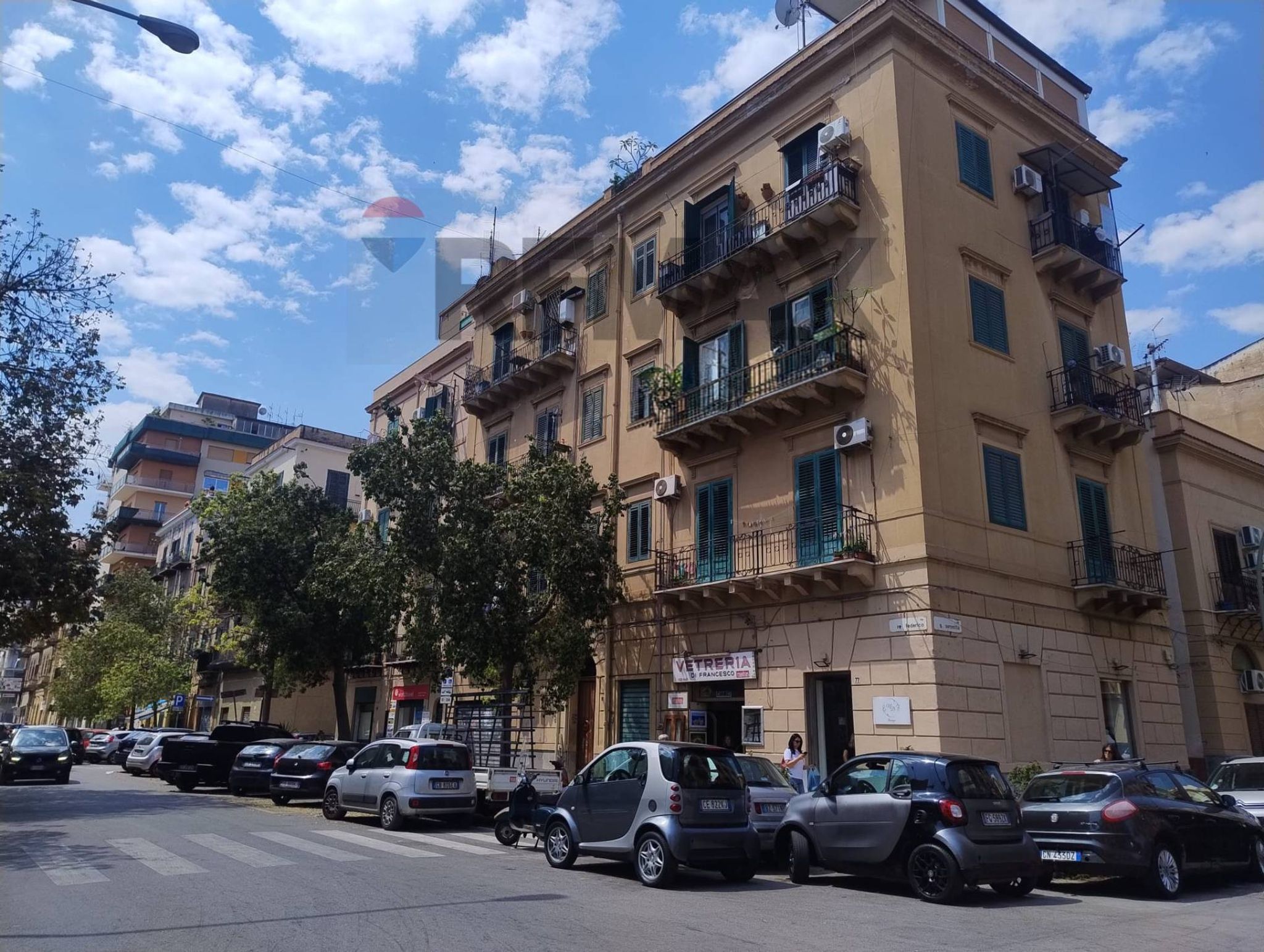 Edificio all'aperto