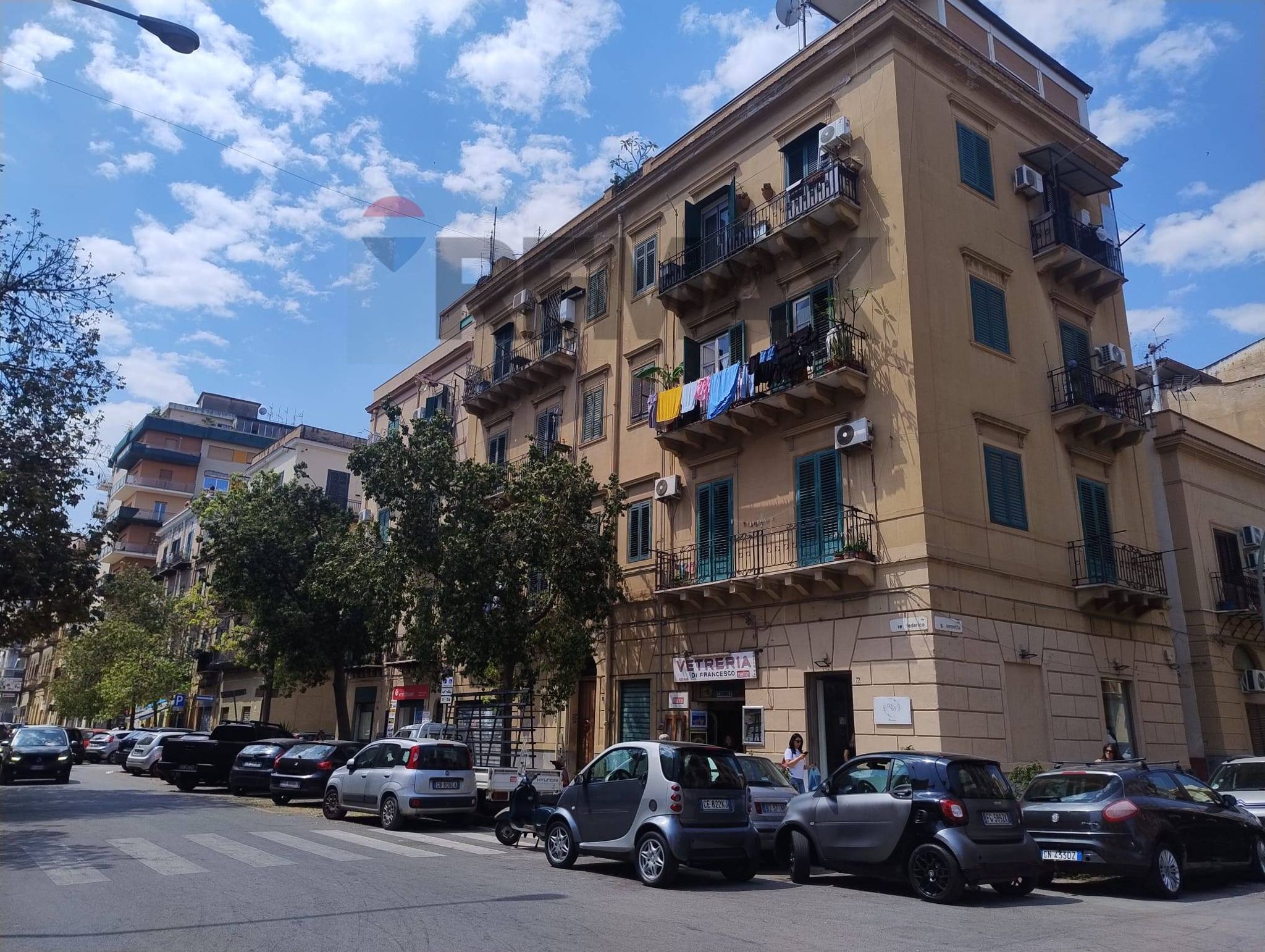 Edificio all'aperto