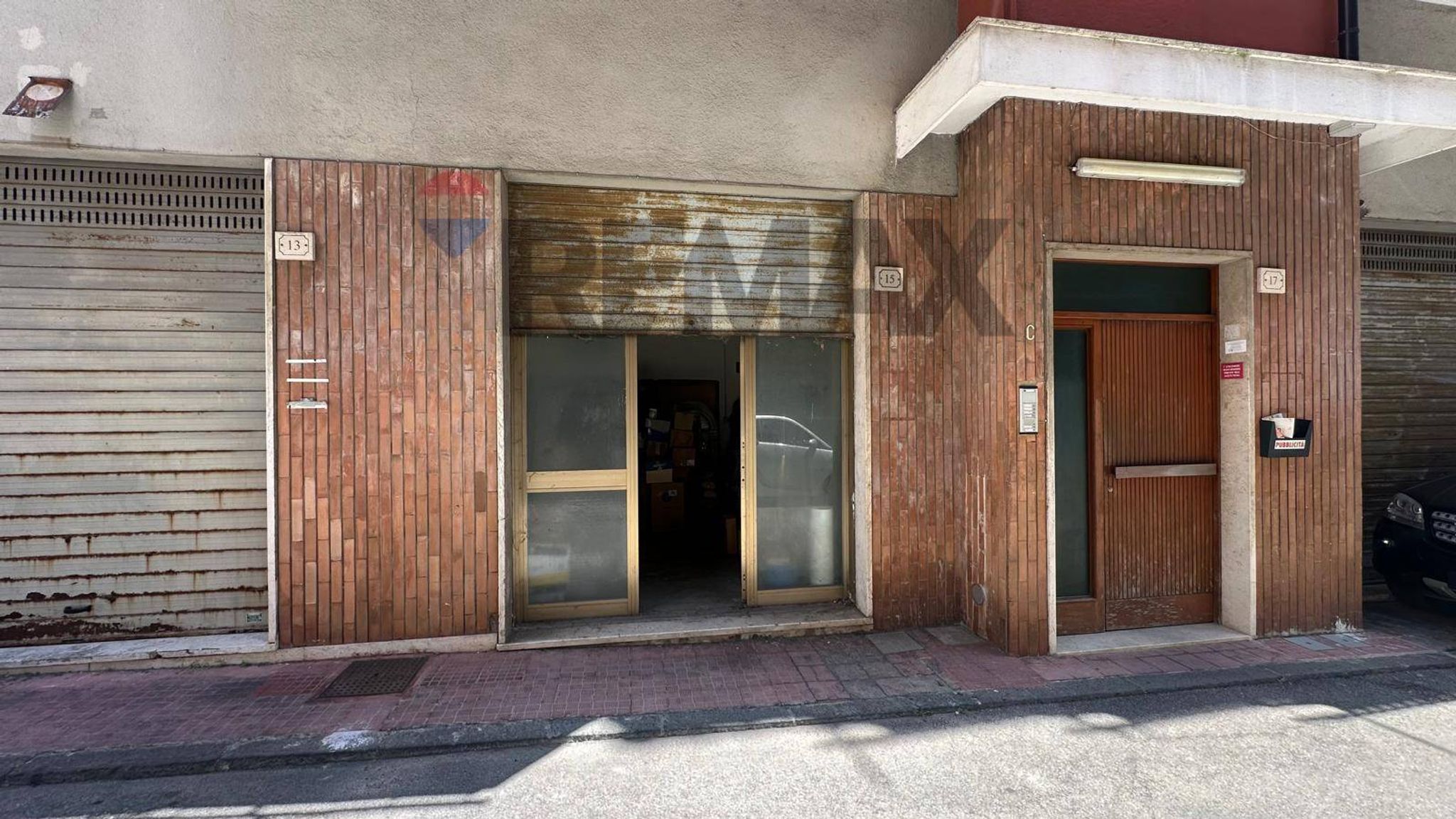 Edificio all'aperto