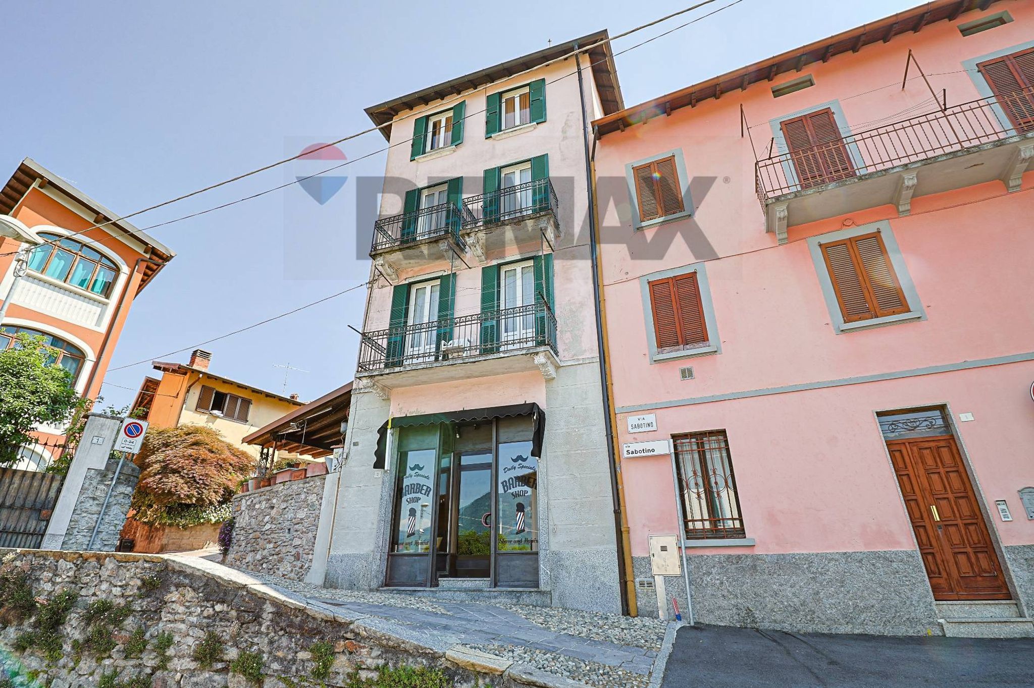 Edificio all'aperto
