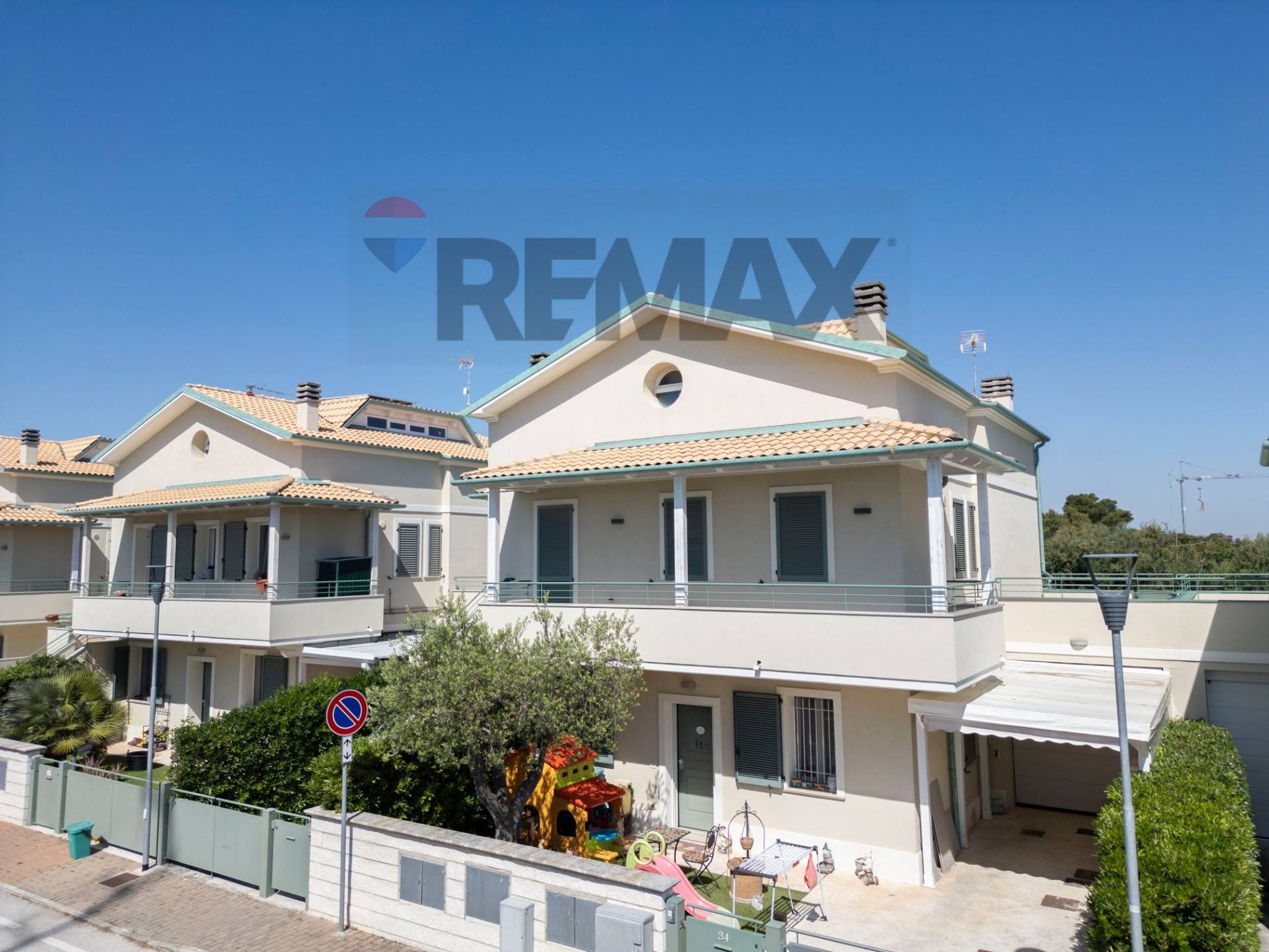 Property in Mondolfo
