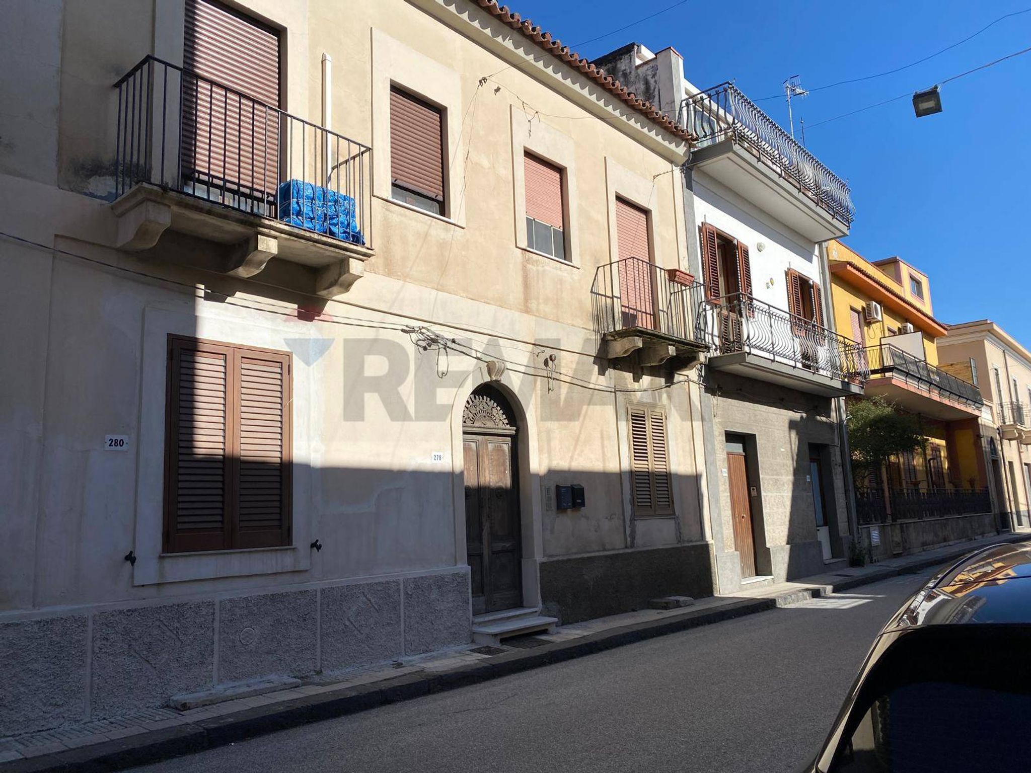 Edificio all'aperto
