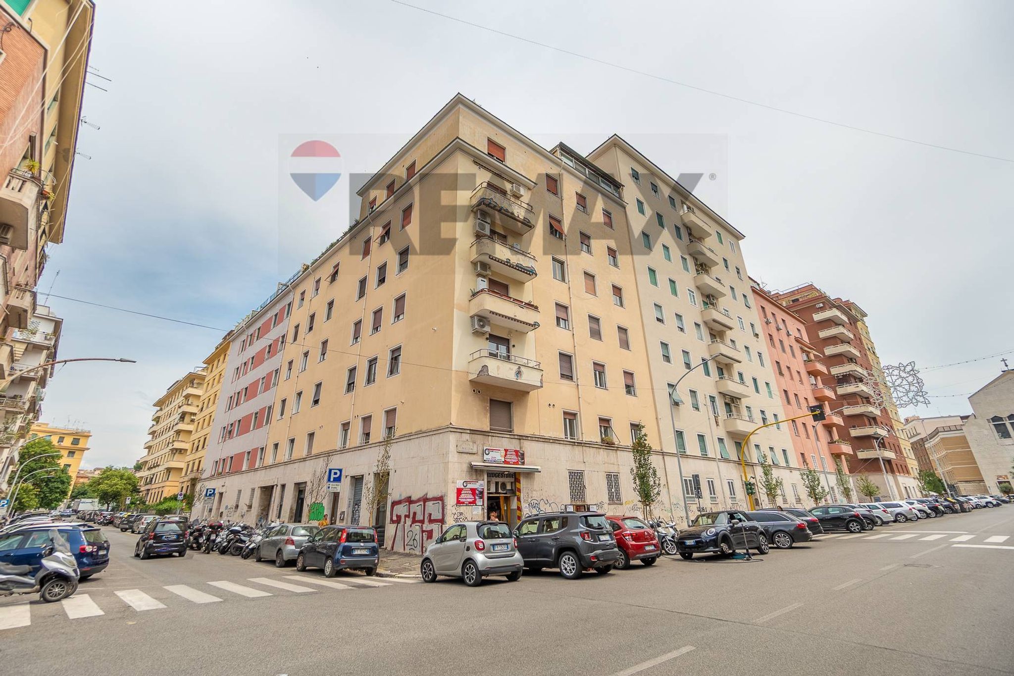 Edificio all'aperto