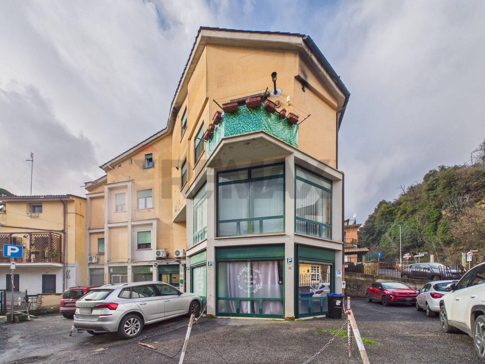 Edificio all'aperto