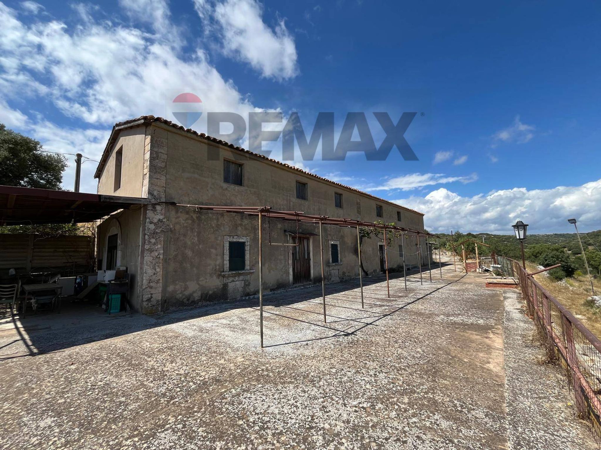 Edificio all'aperto