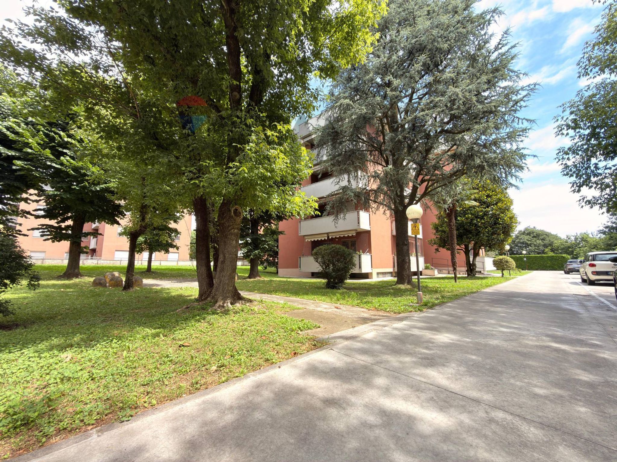 Edificio all'aperto
