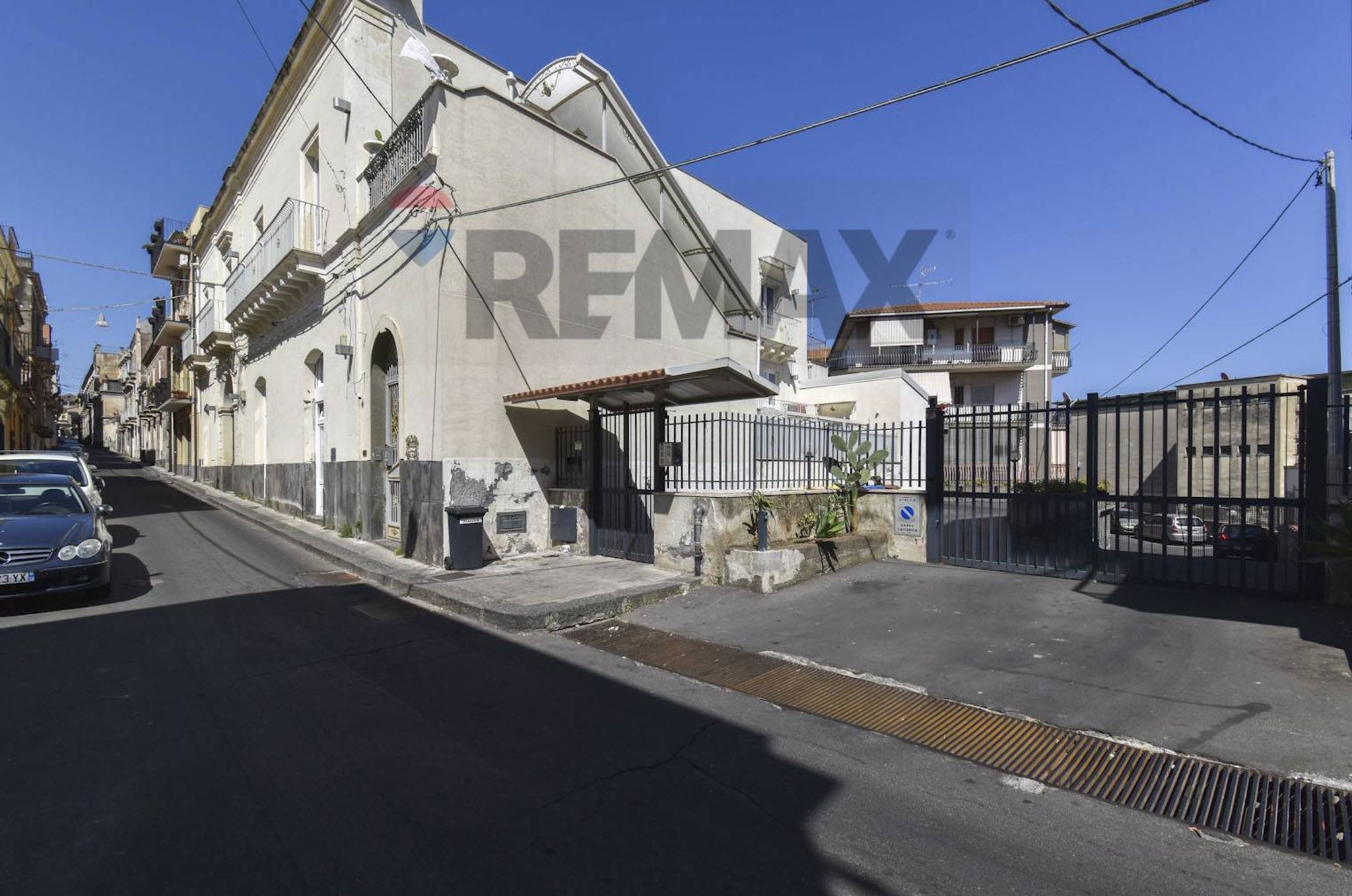 Immobile a Acireale
