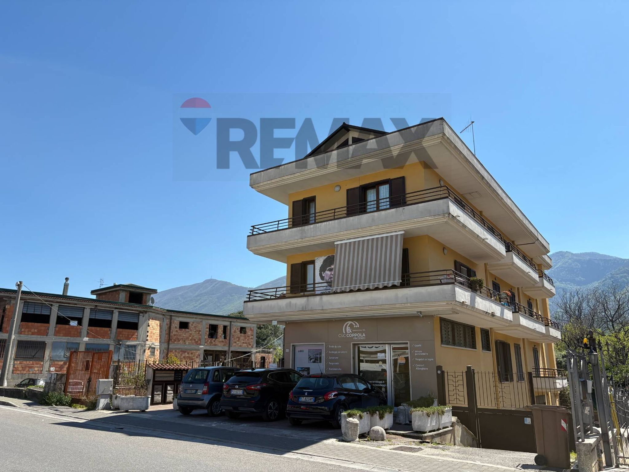 Edificio all'aperto
