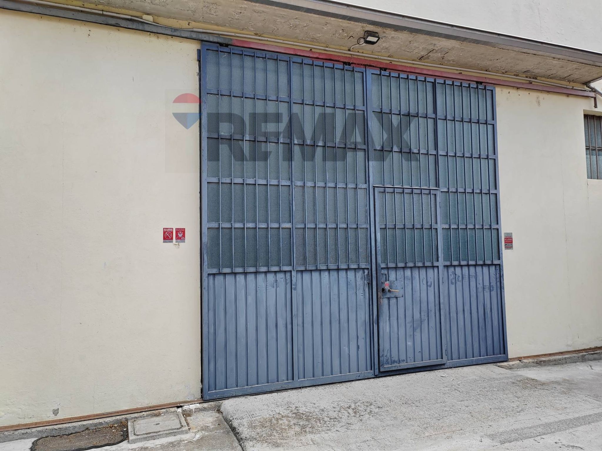 Edificio all'aperto