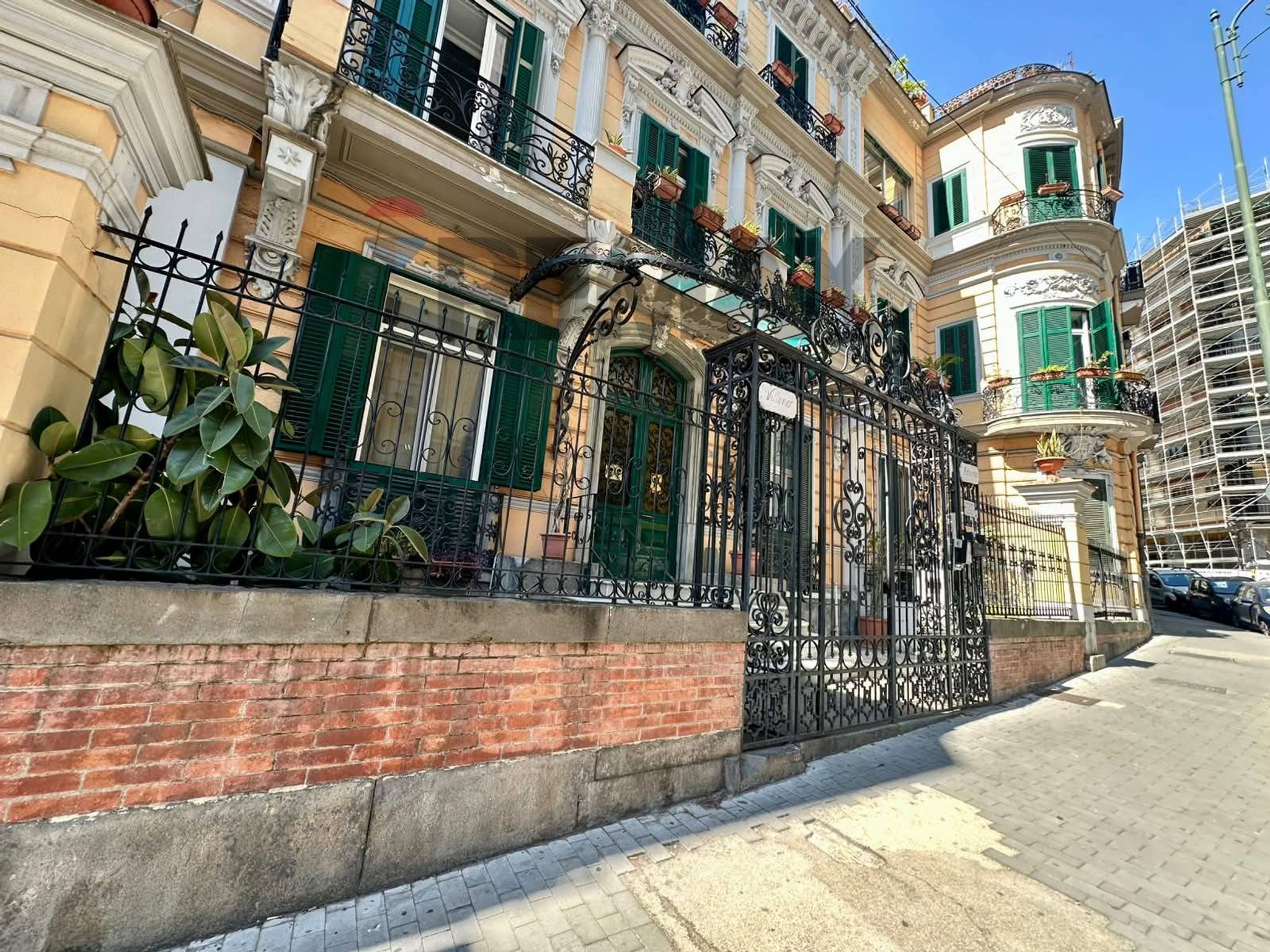 Edificio all'aperto