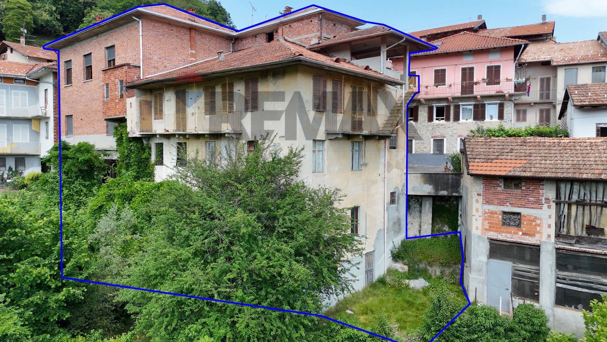 Property in Valdilana