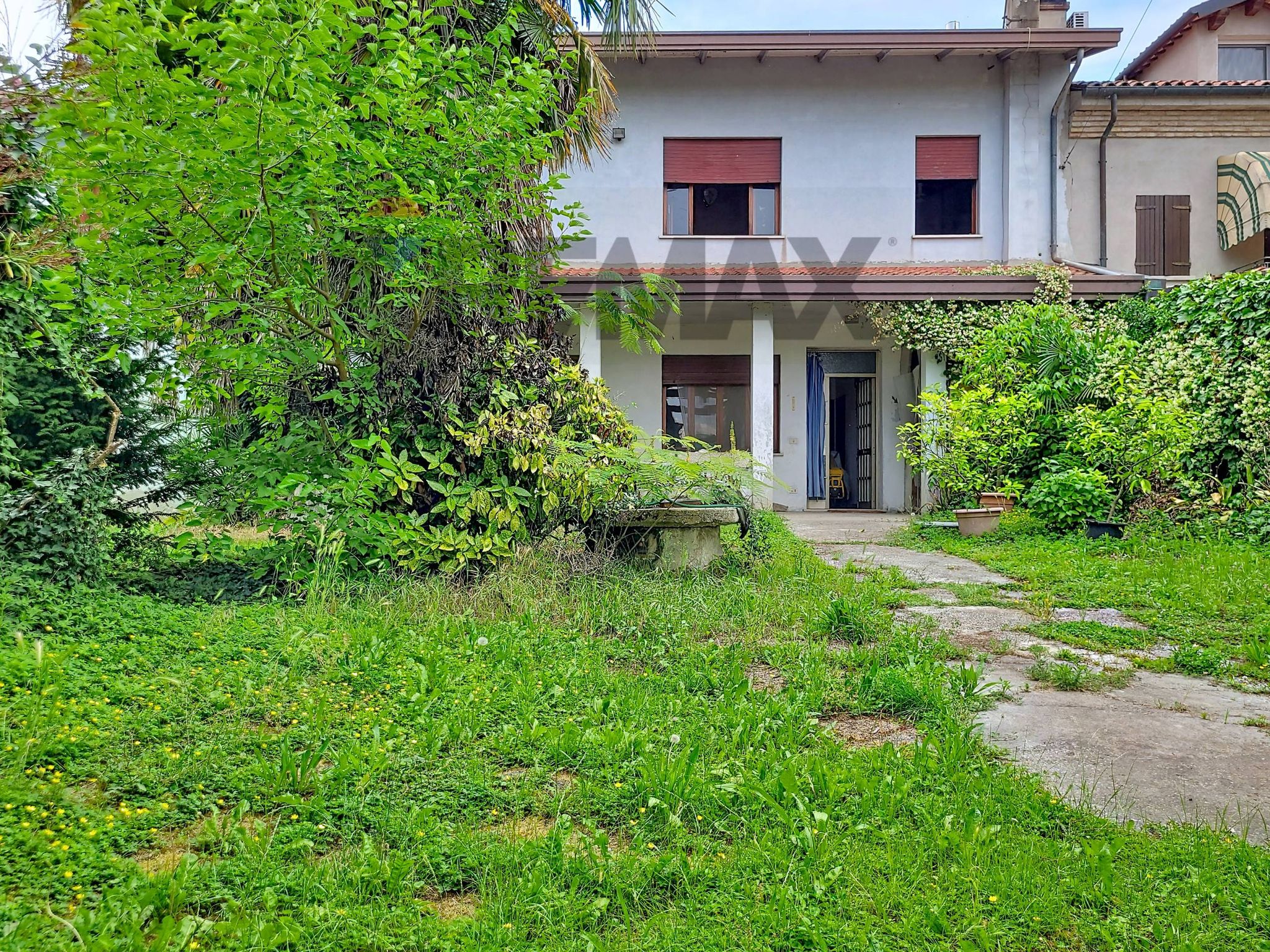 Casa all'aperto