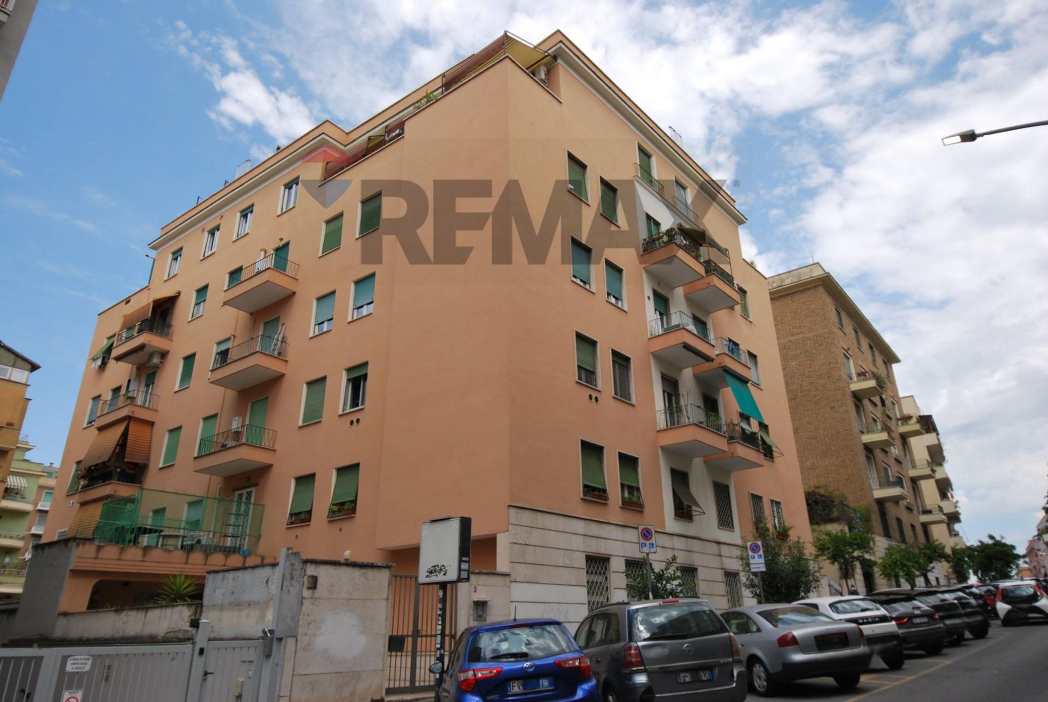 Edificio all'aperto