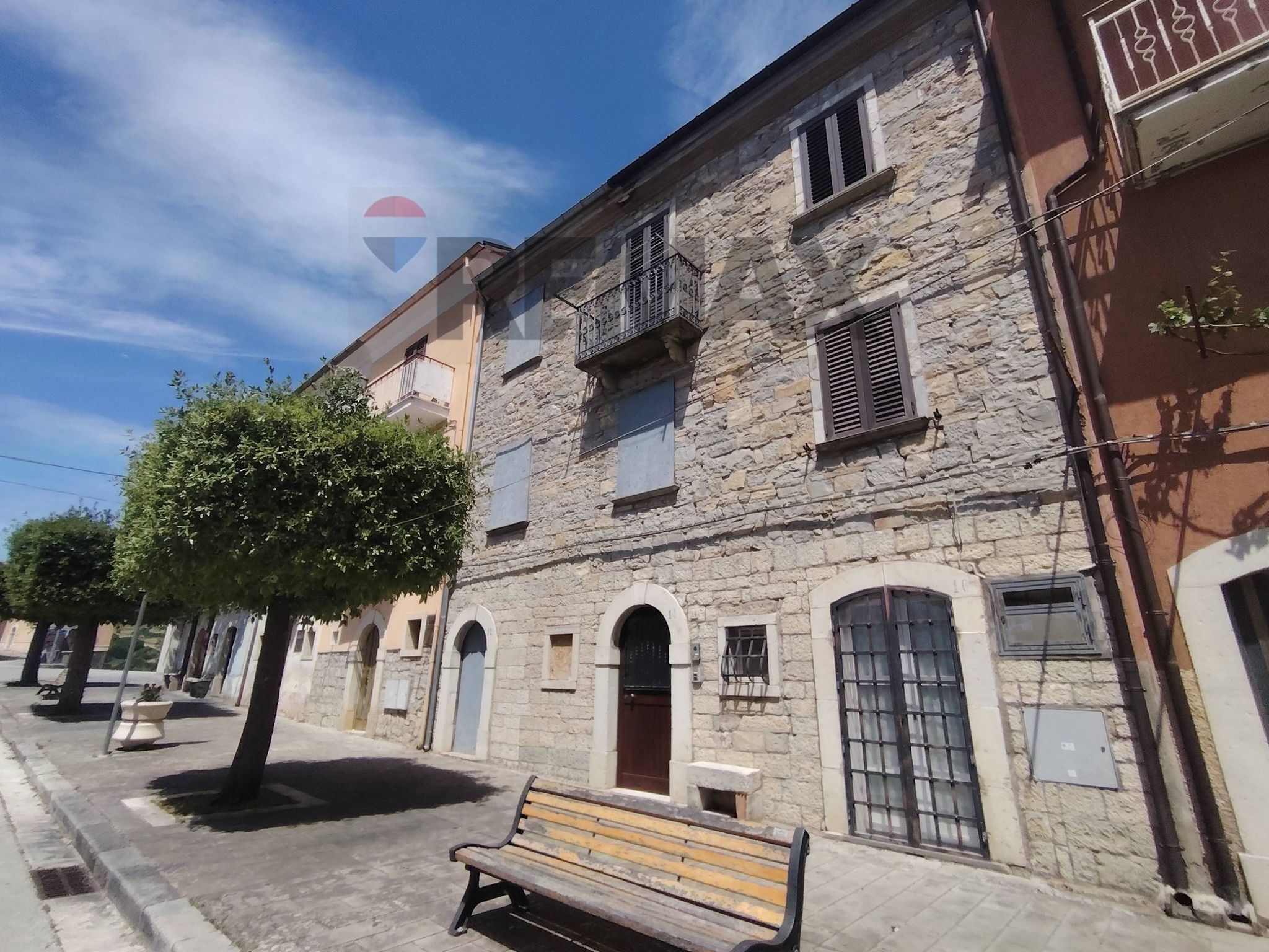 Edificio all'aperto
