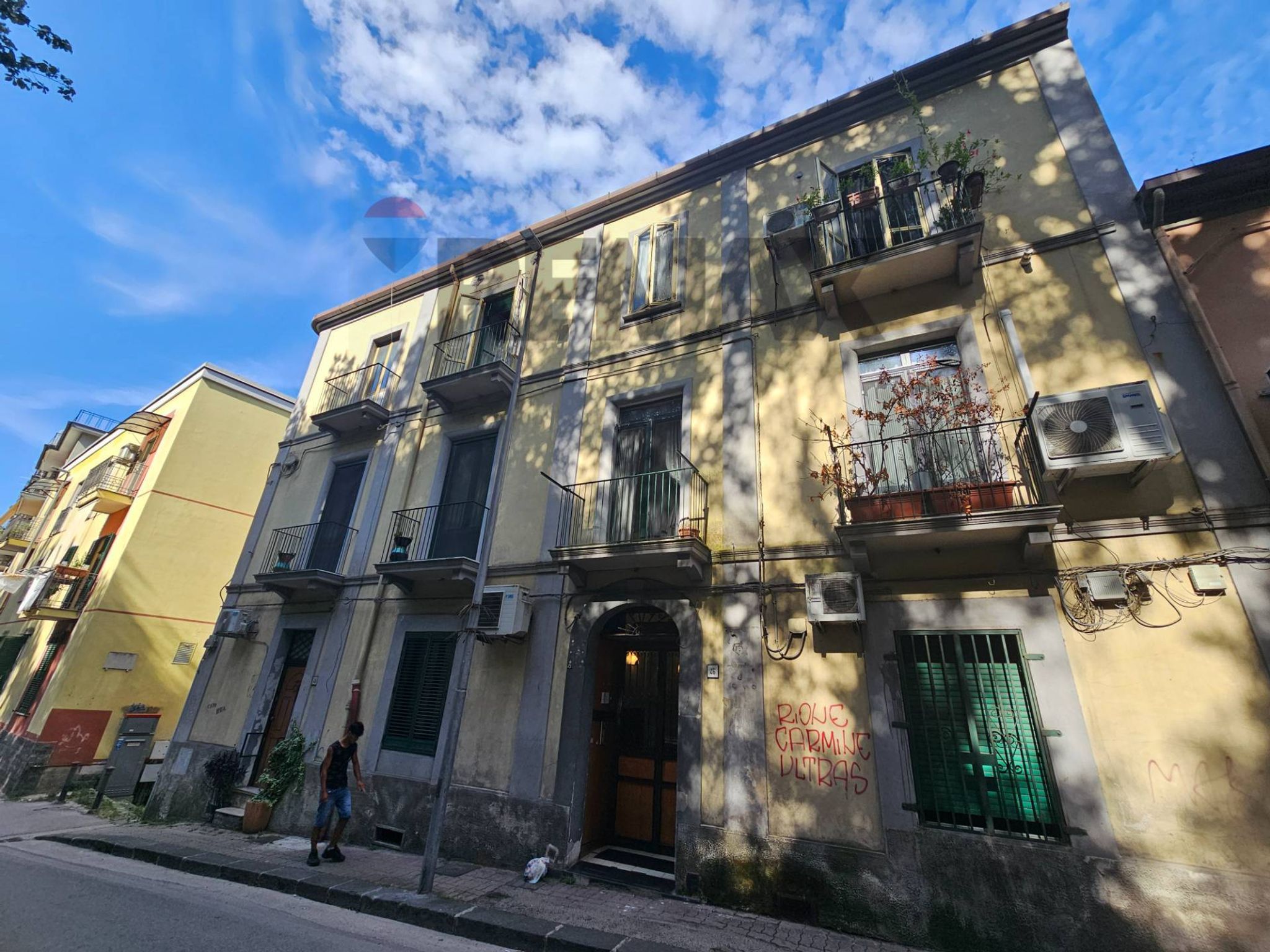 Edificio all'aperto