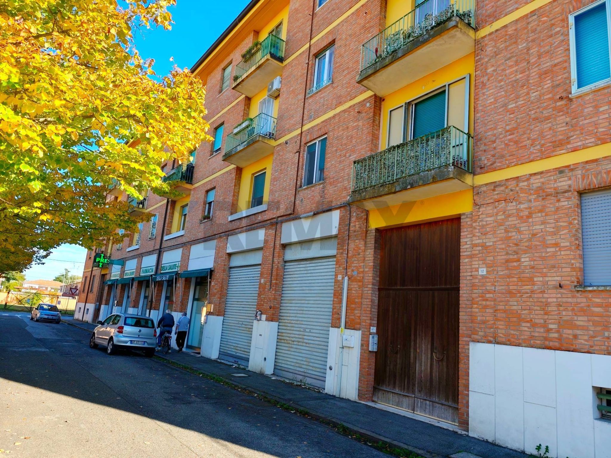 Edificio all'aperto