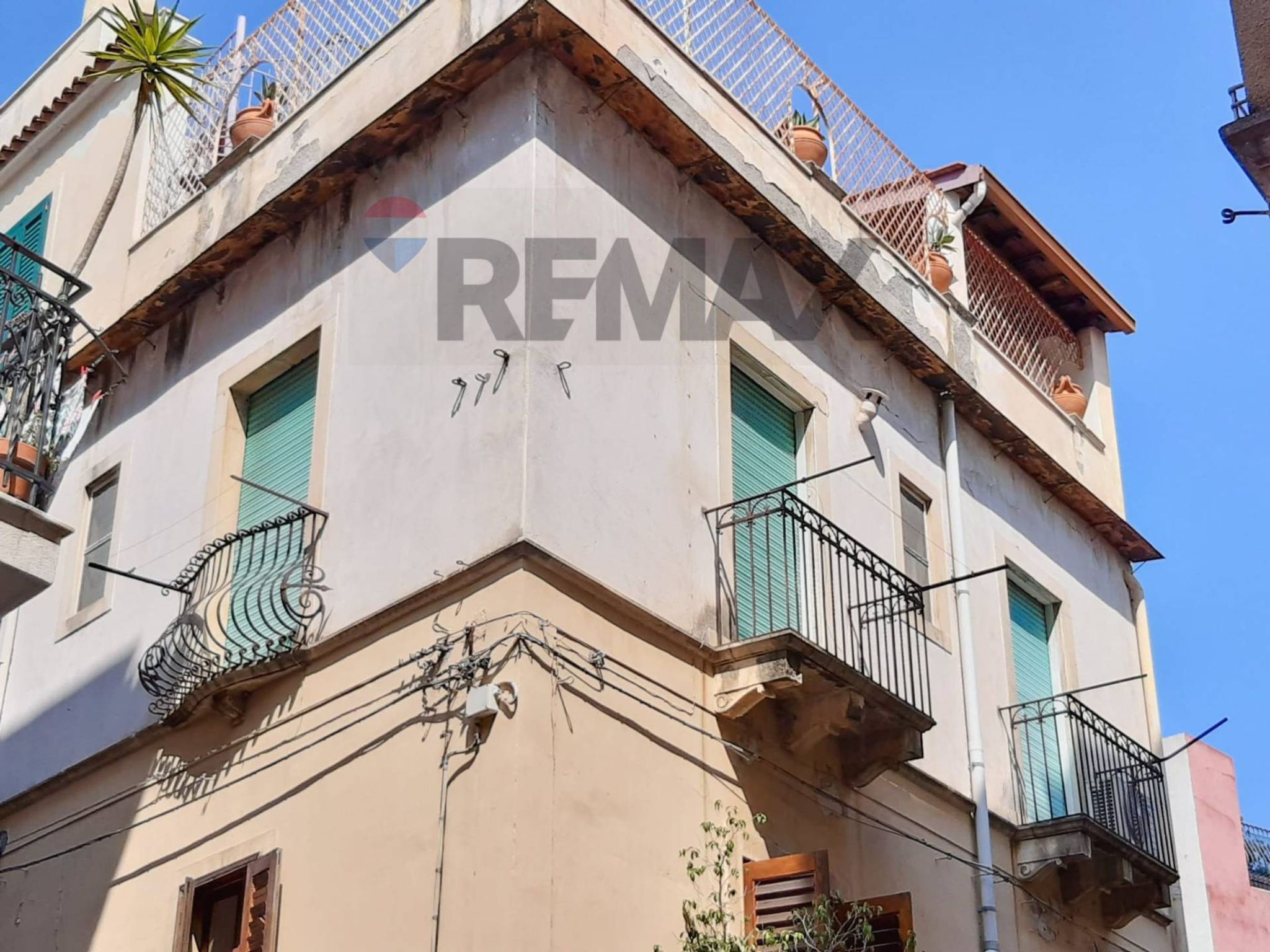 Edificio all'aperto