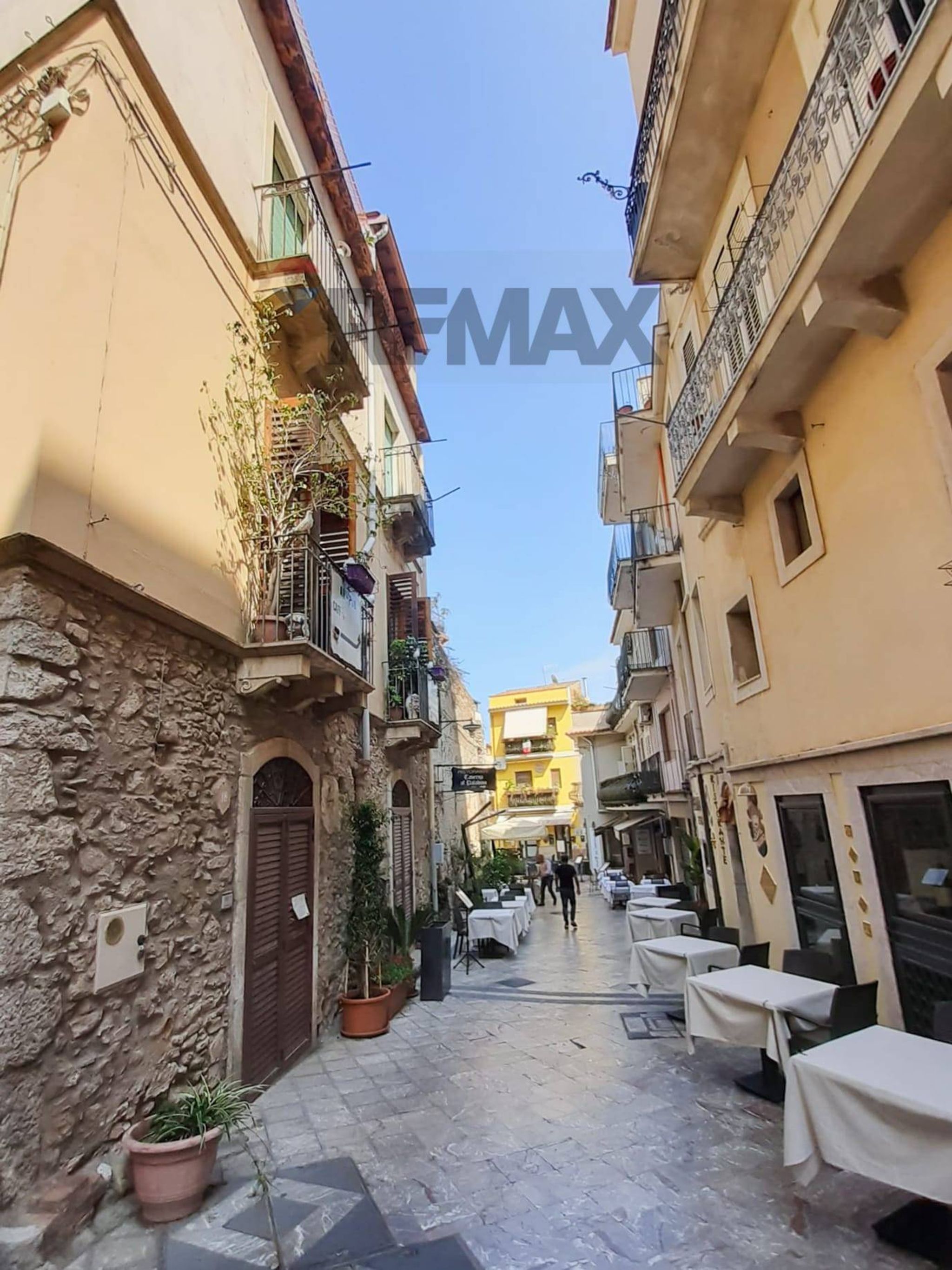 Immobile a Taormina