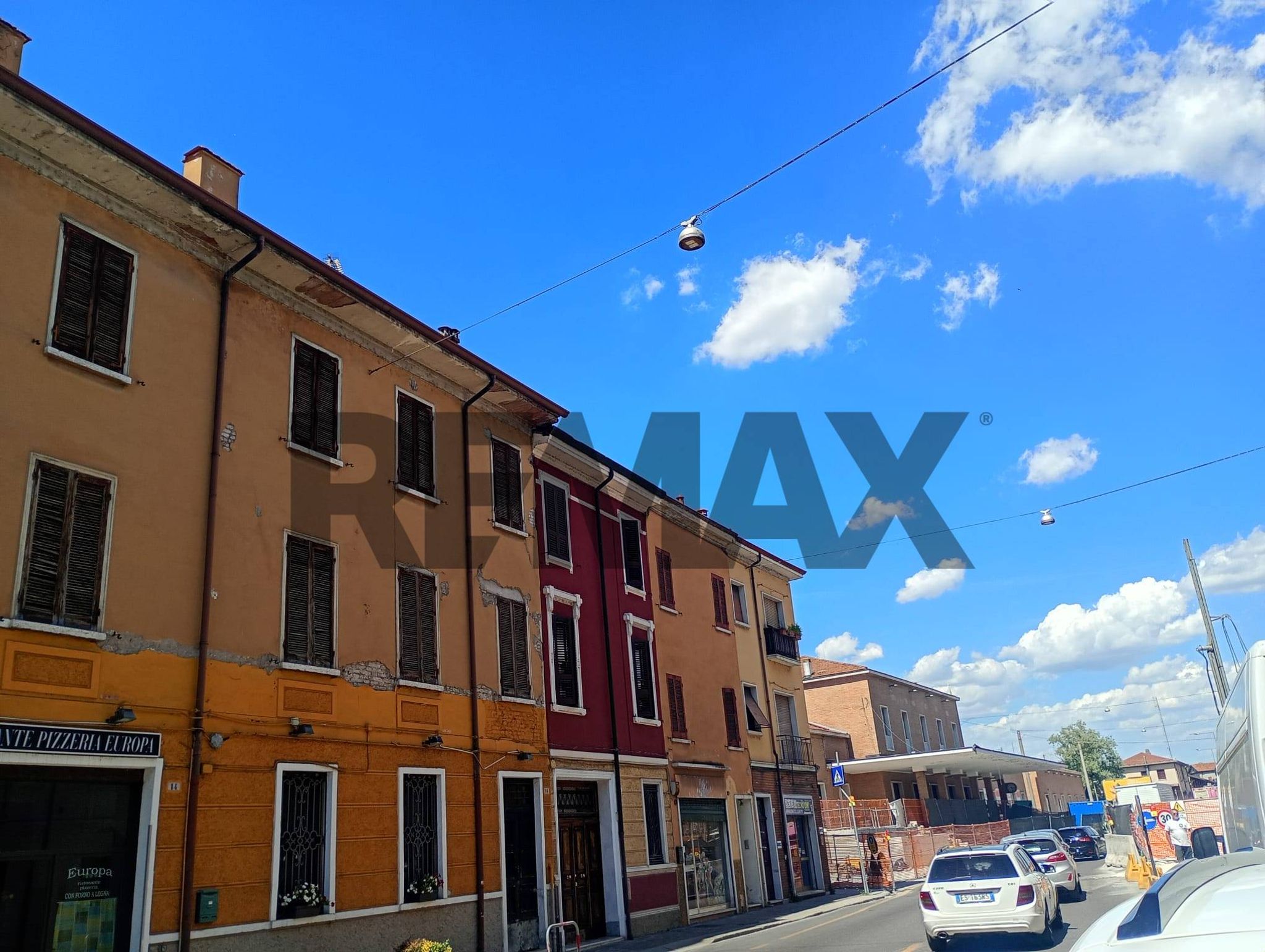 Edificio all'aperto