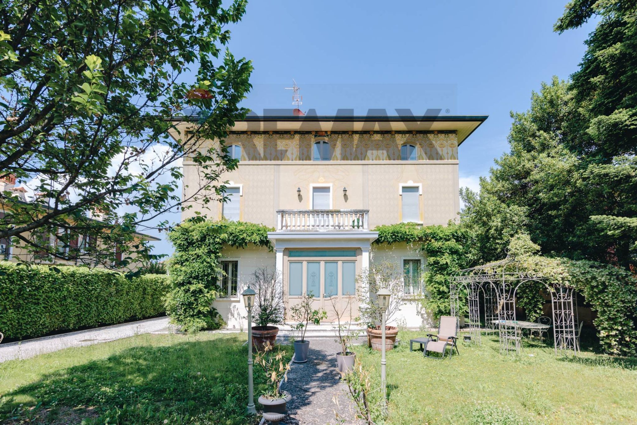 Property in Palazzolo sull'Oglio