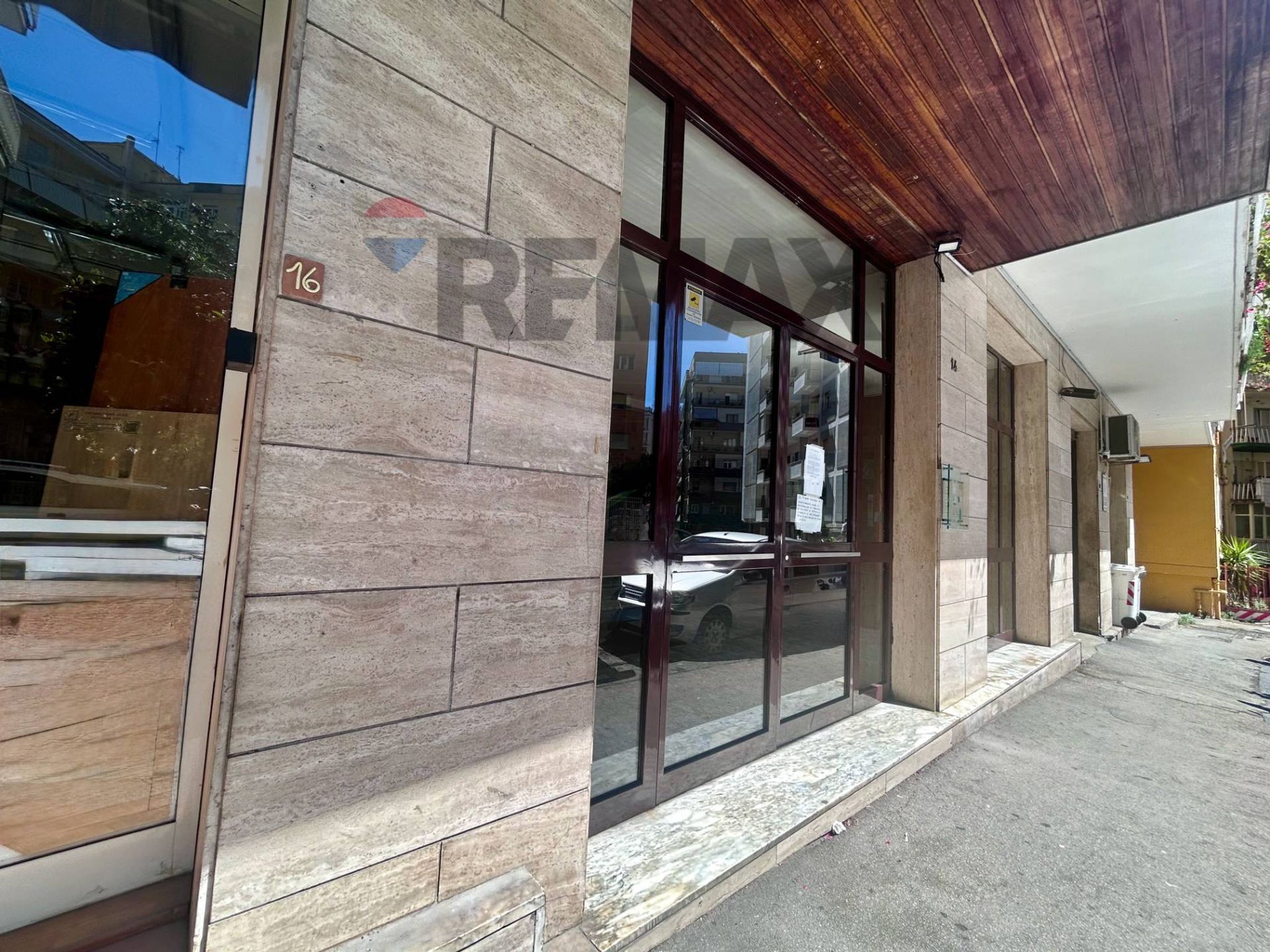 Edificio all'aperto