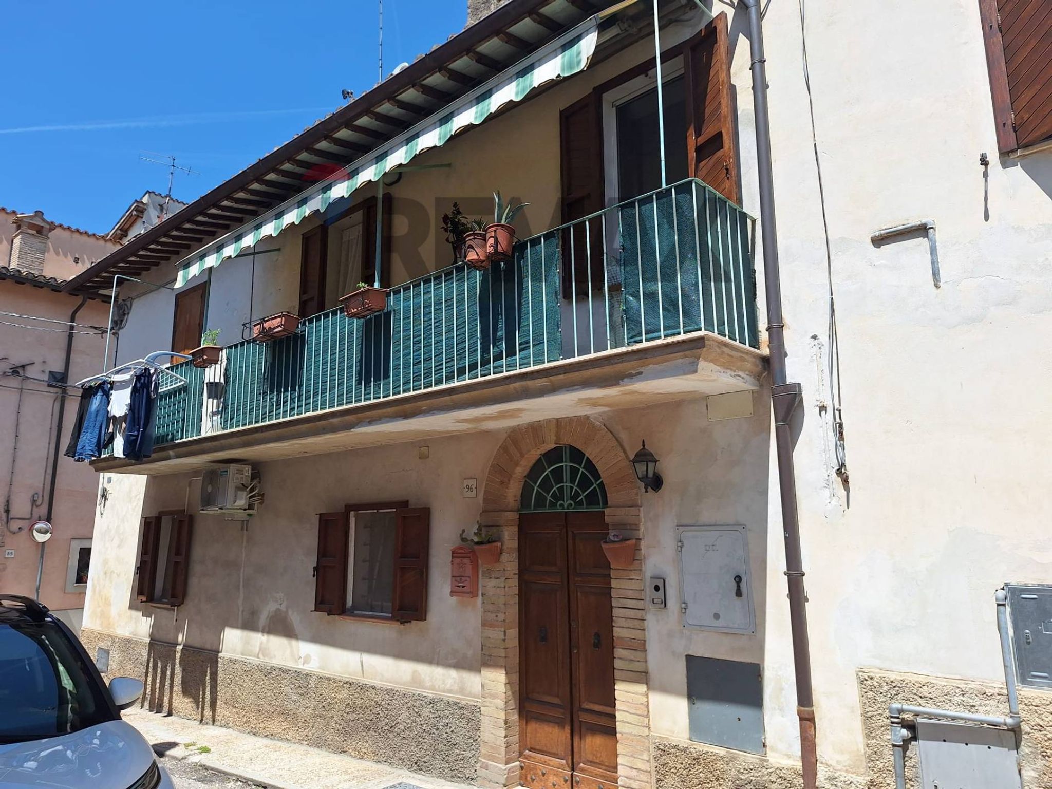 Edificio all'aperto