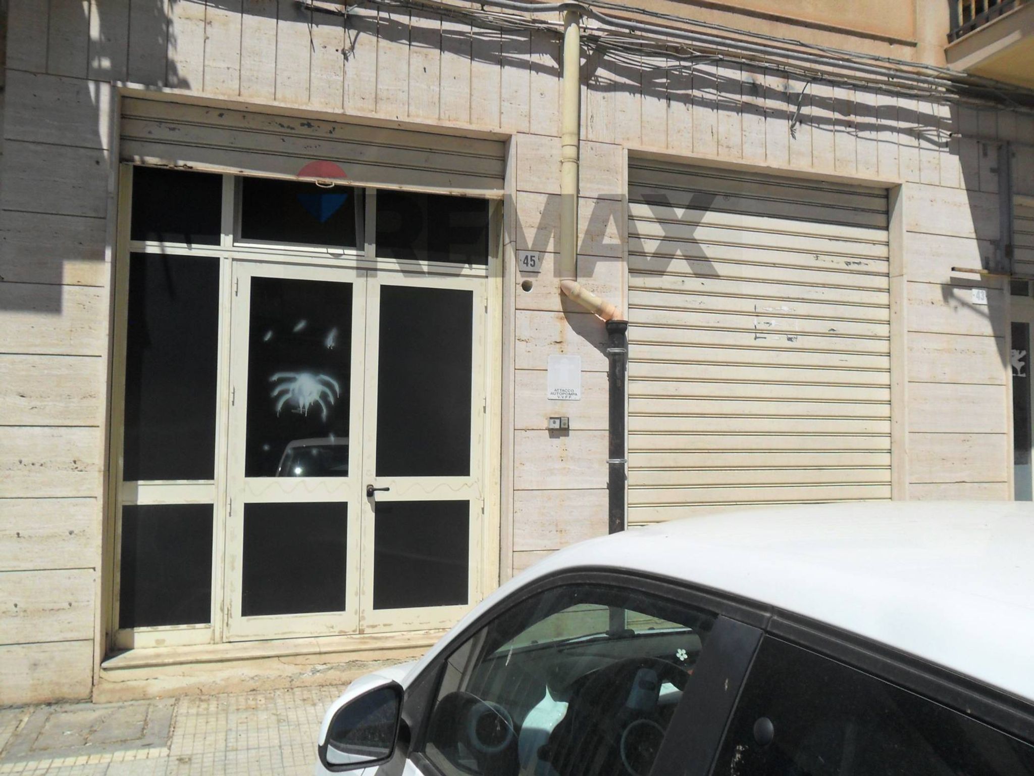 Edificio all'aperto