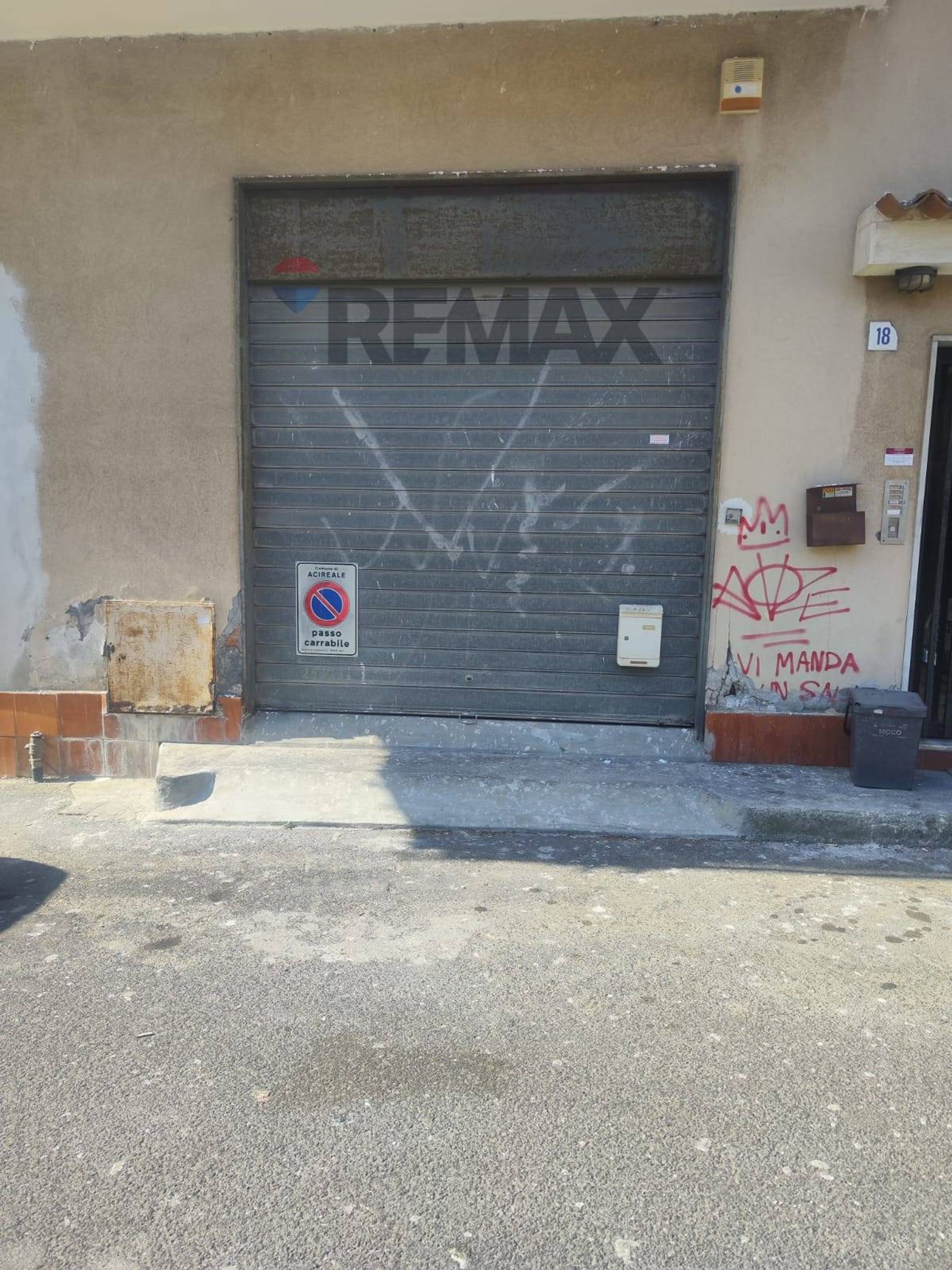Edificio all'aperto