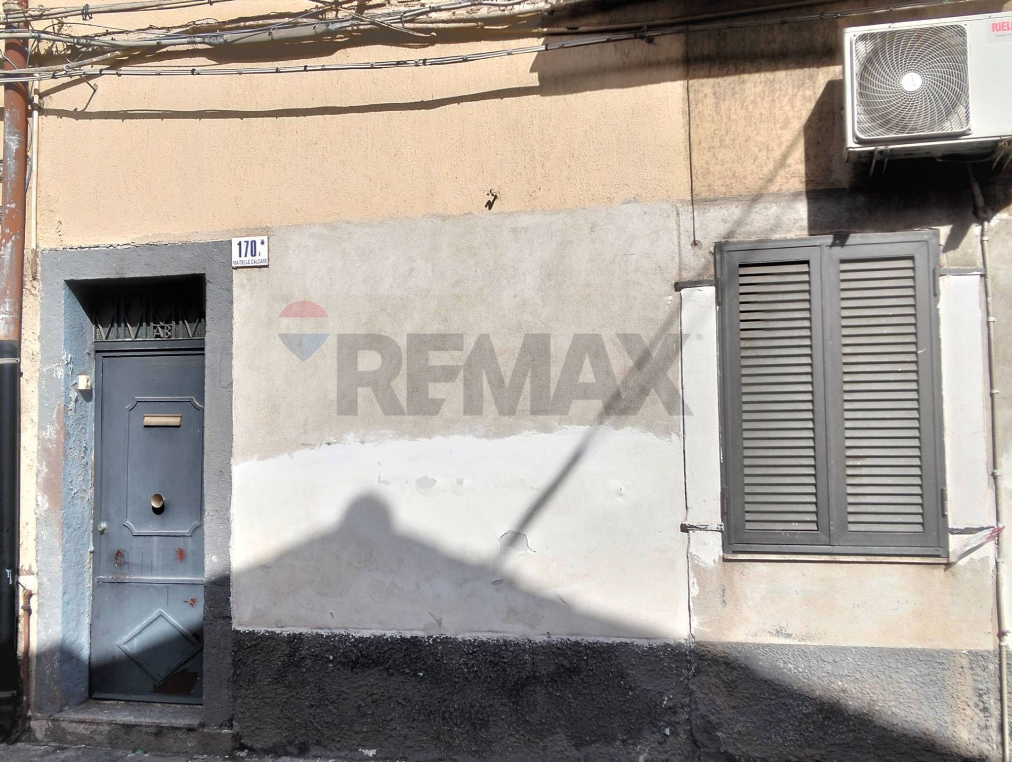 Edificio all'aperto