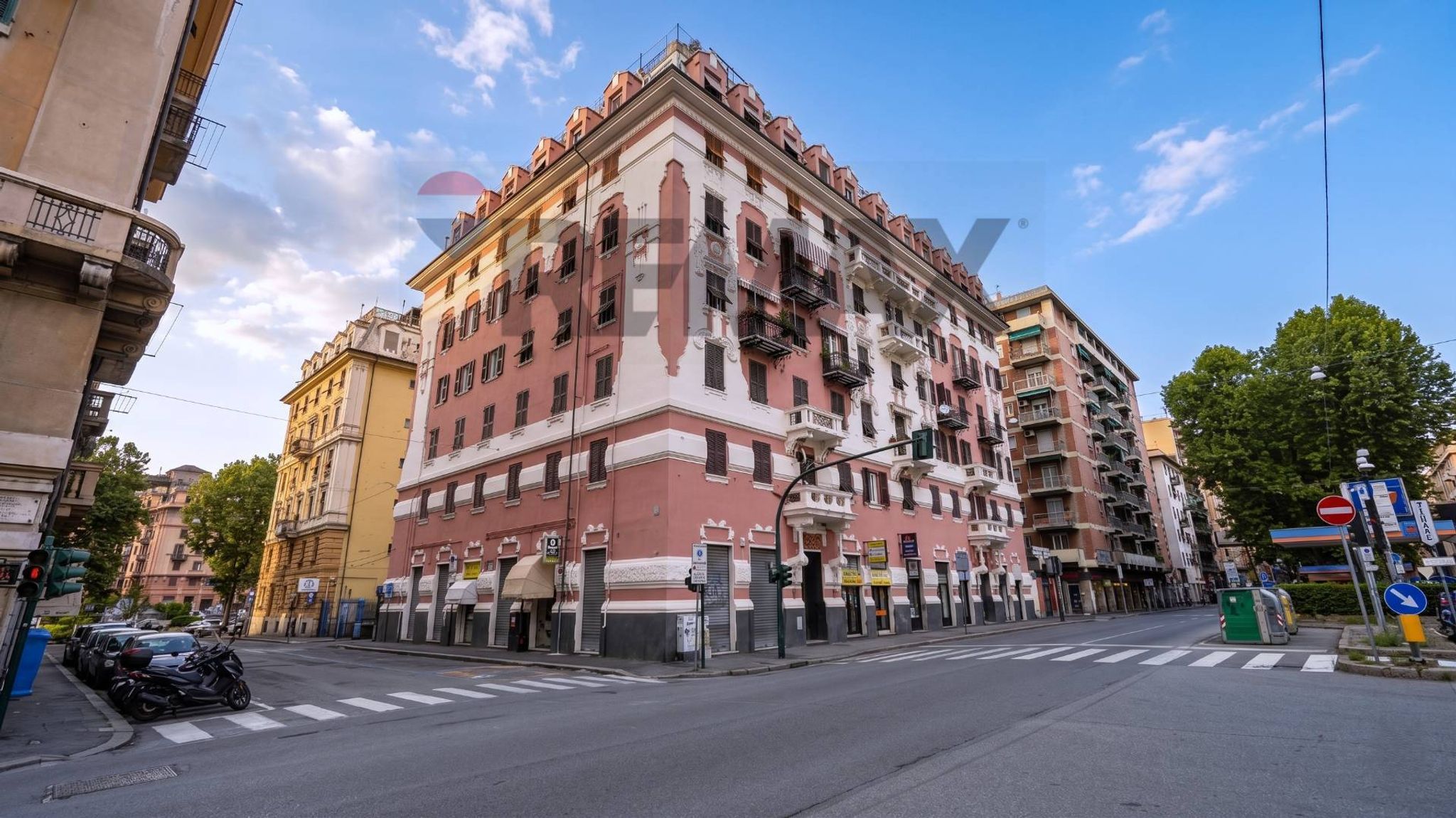 Immobile a Genova