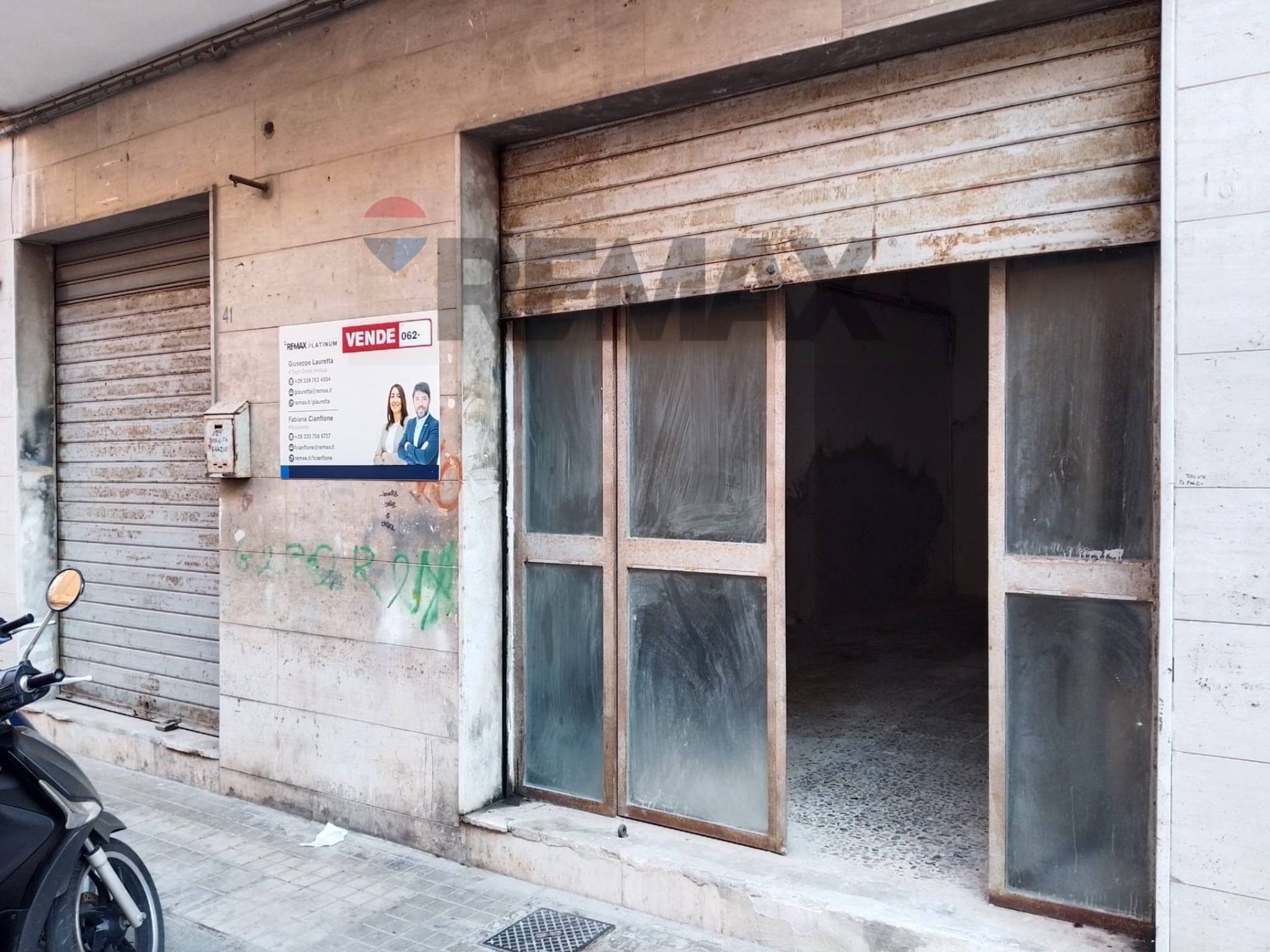 Edificio all'aperto