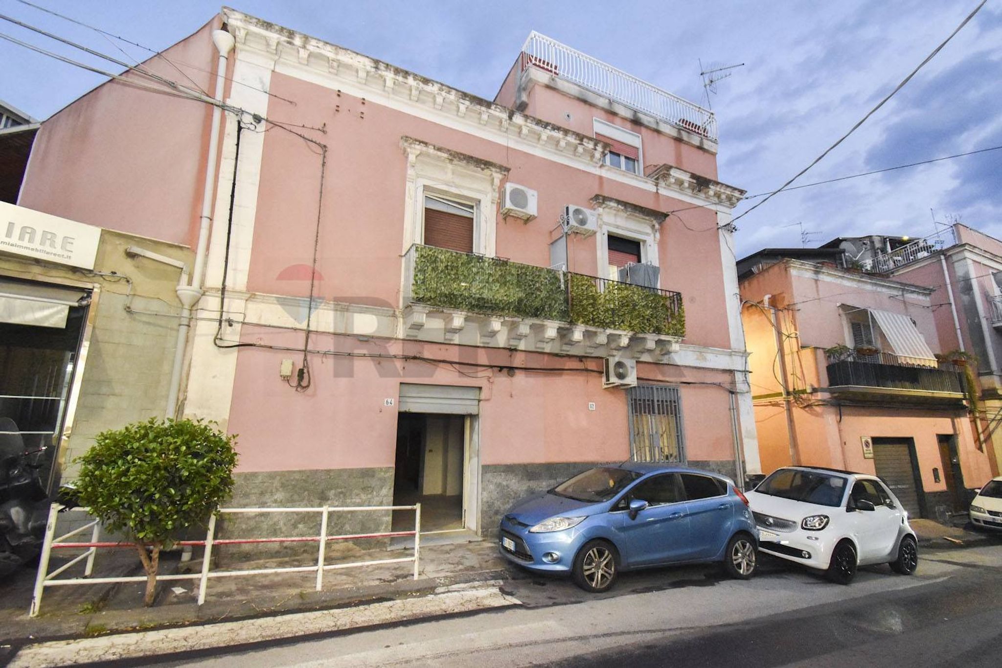 Edificio all'aperto